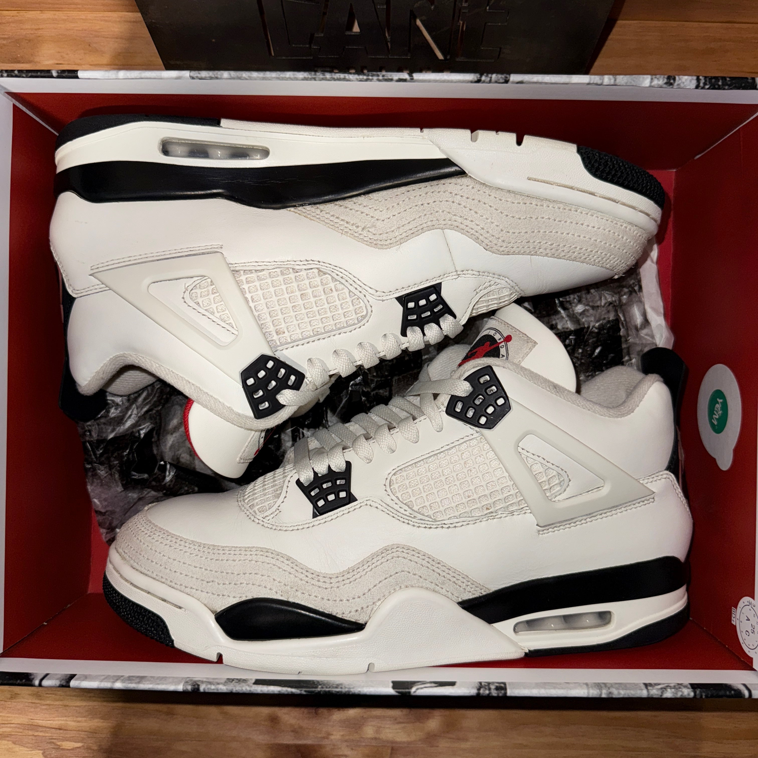 Jordan 4 Retro OG Flight Club