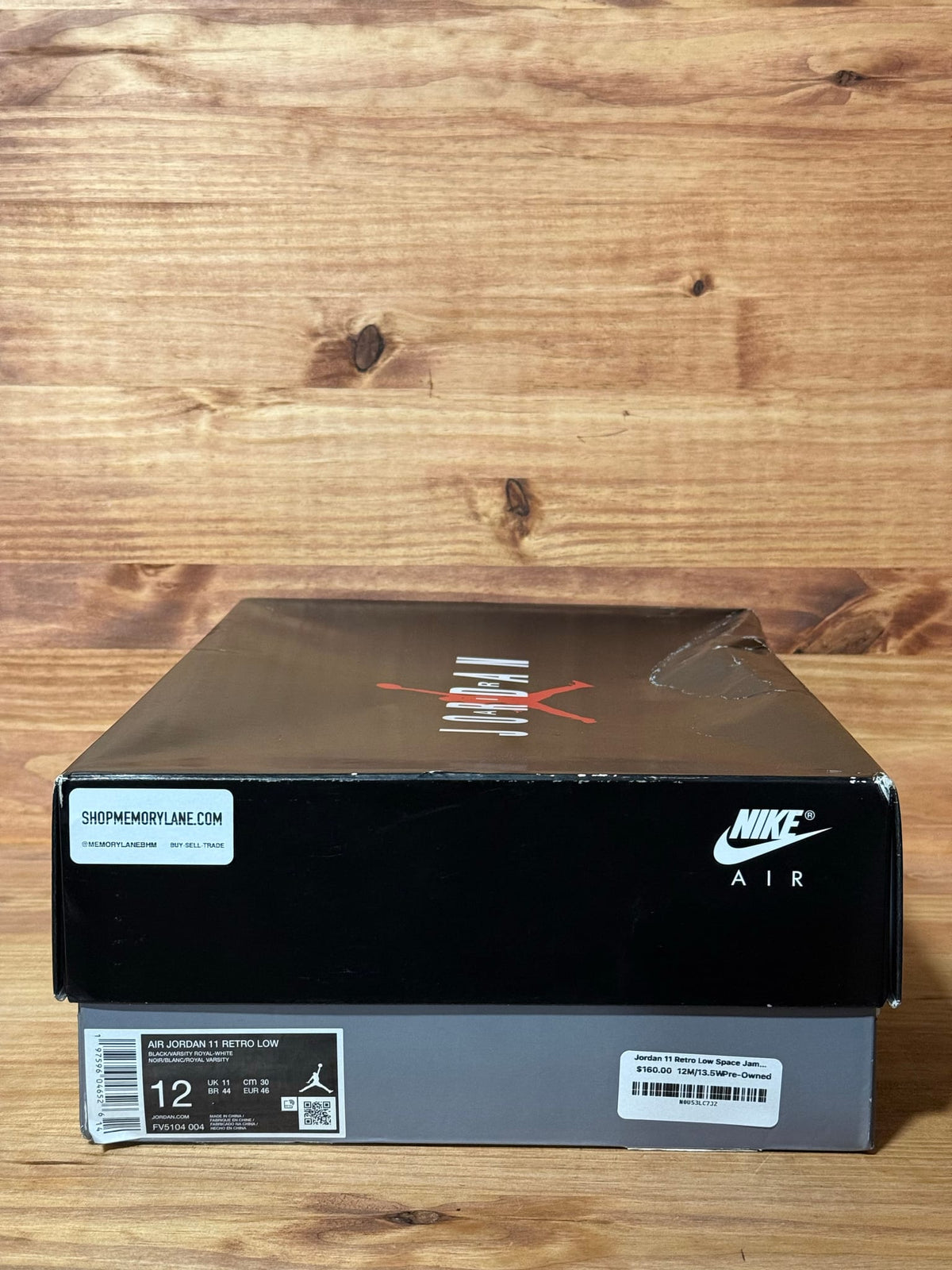 Jordan 11 Retro Low Space Jam - Size 12