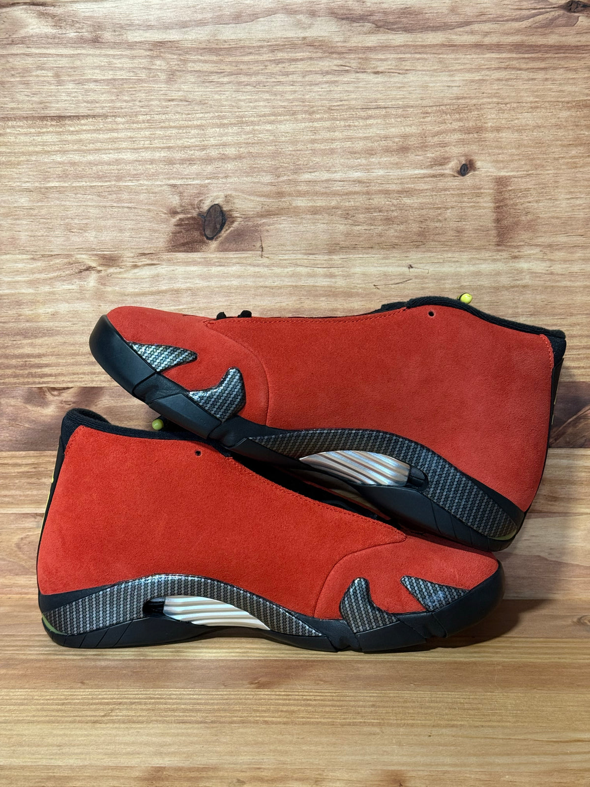 Jordan 14 Retro Ferrari (2025)