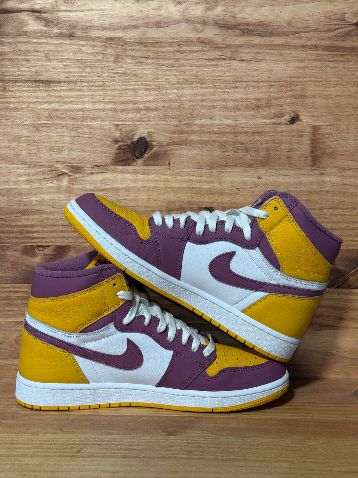 Jordan 1 Retro High OG Brotherhood