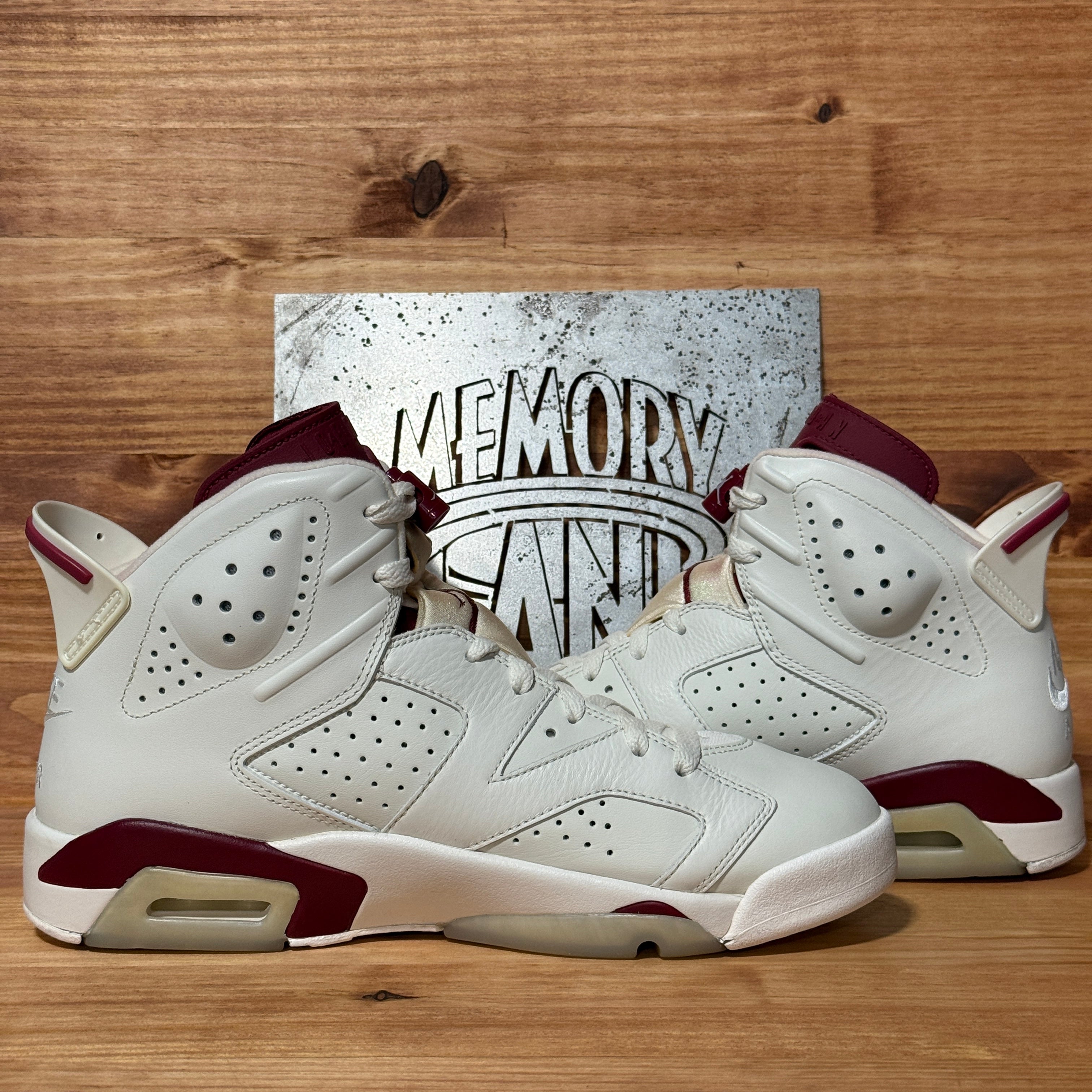 Jordan 6 Retro Maroon (2015)