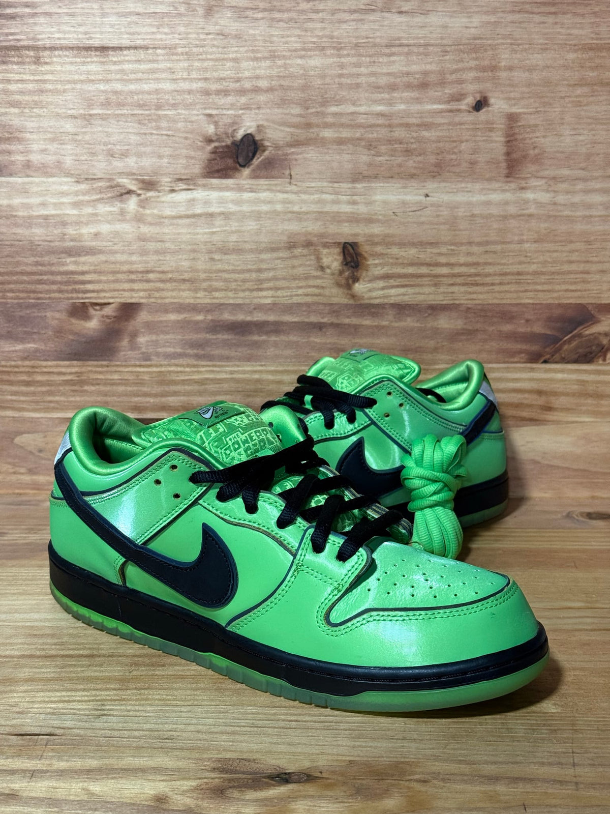 Nike SB Dunk Low The Powerpuff Girls Buttercup - Size 11.5