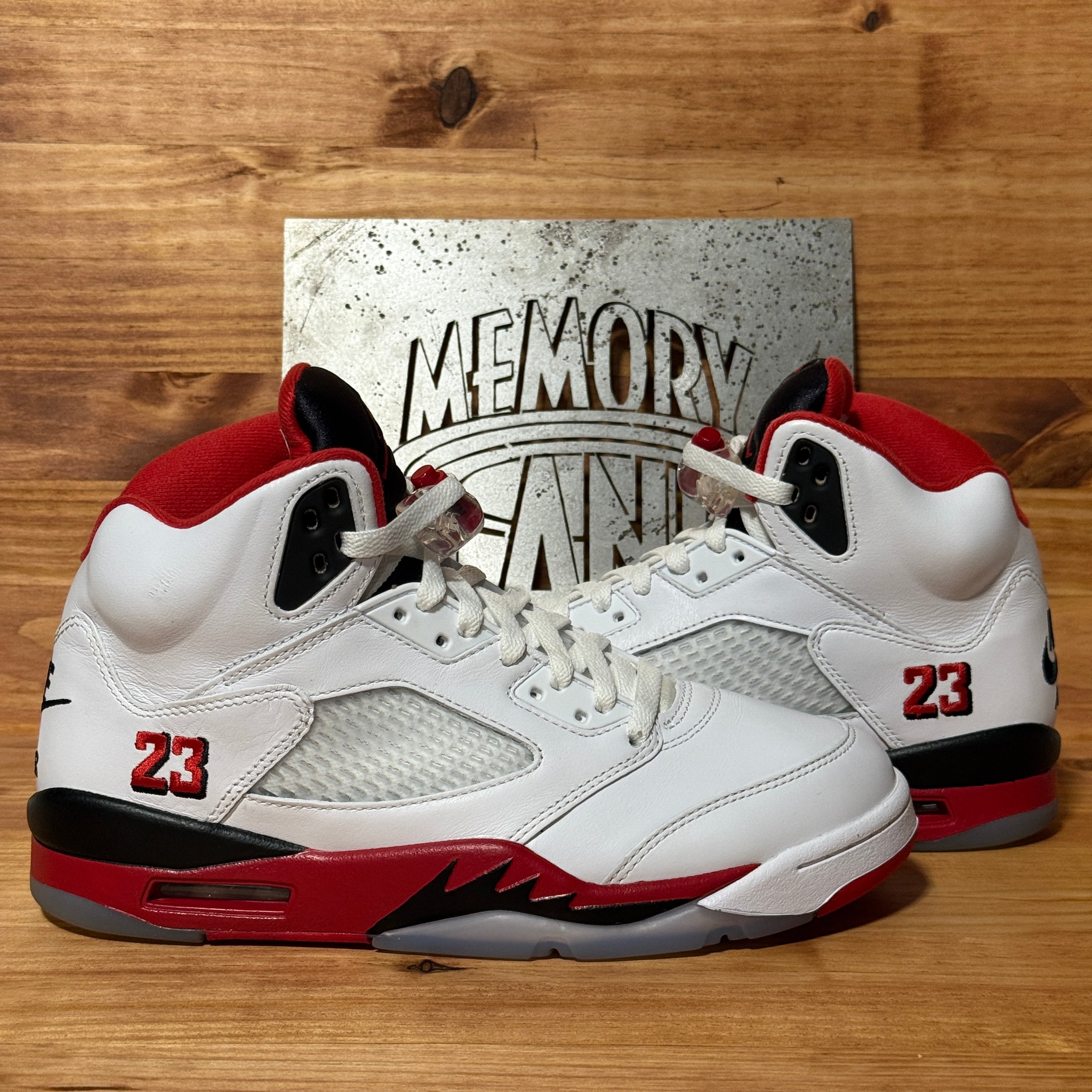 Jordan 5 Retro Fire Red Black Tongue (2025)