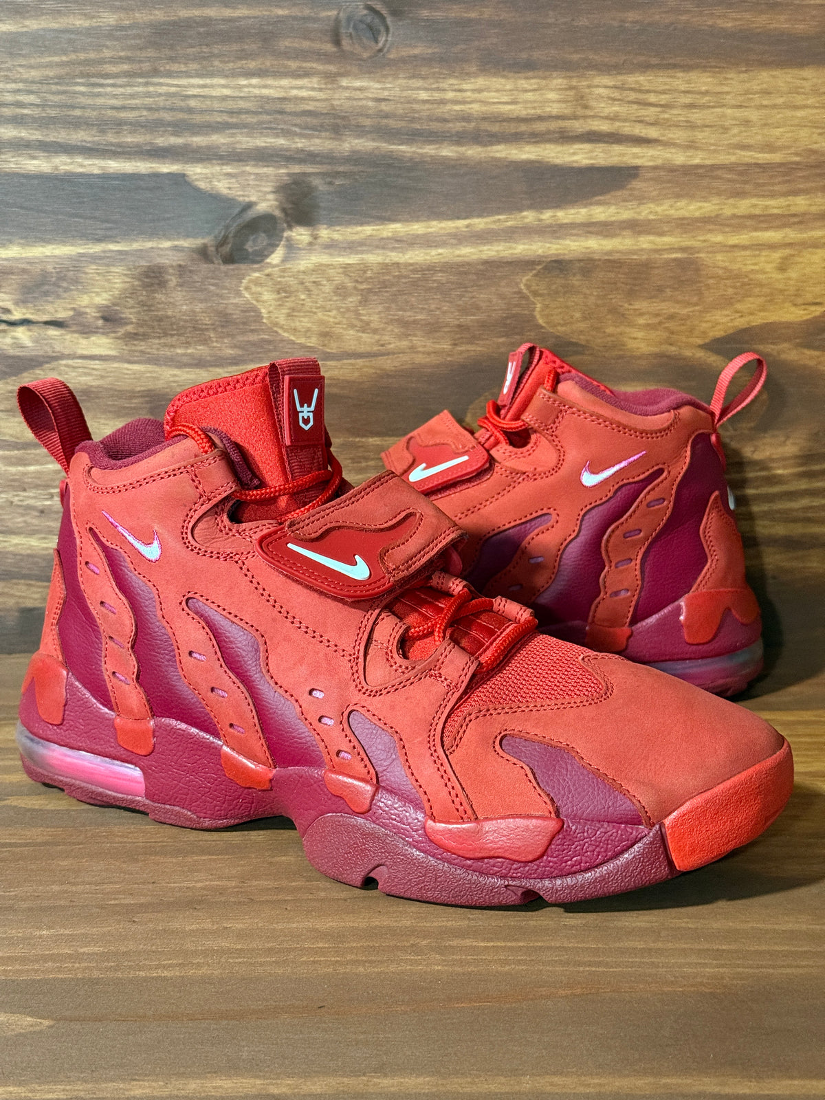 Nike Air DT Max '96 Love Letter to Connie