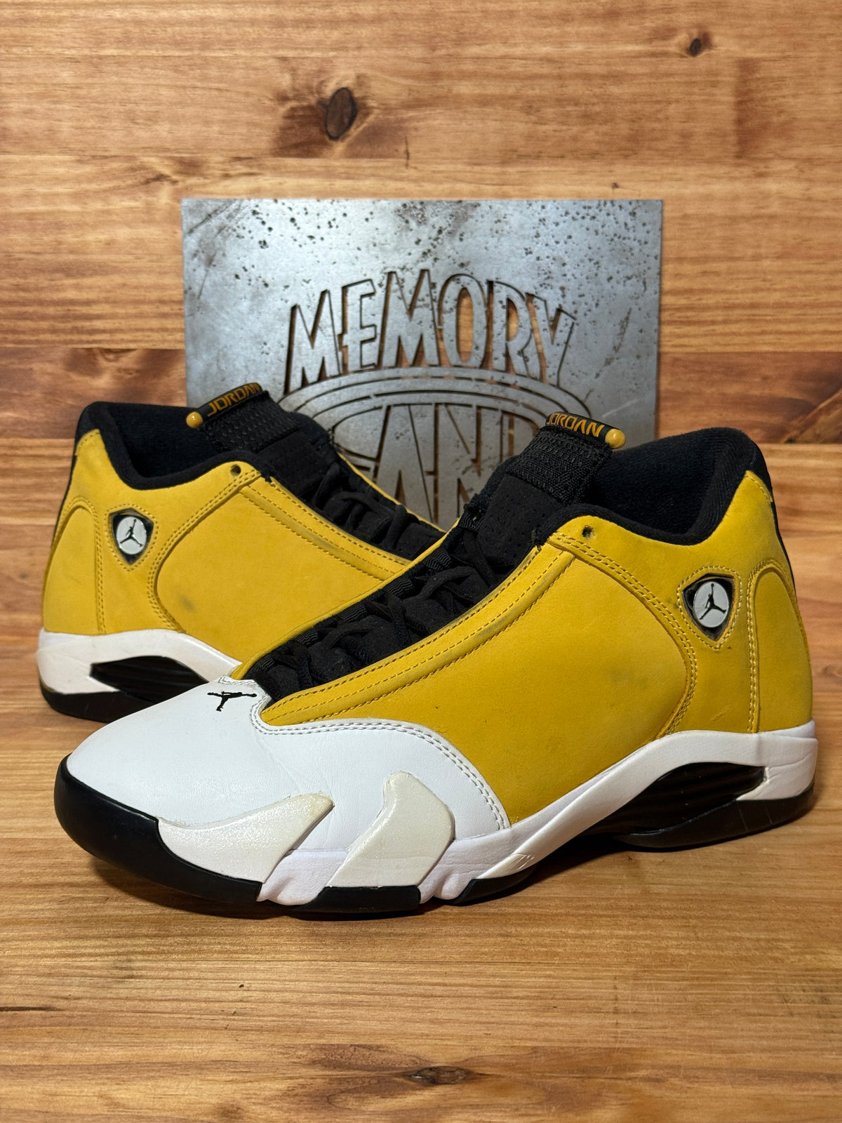 Jordan 14 Retro Light Ginger (2022)