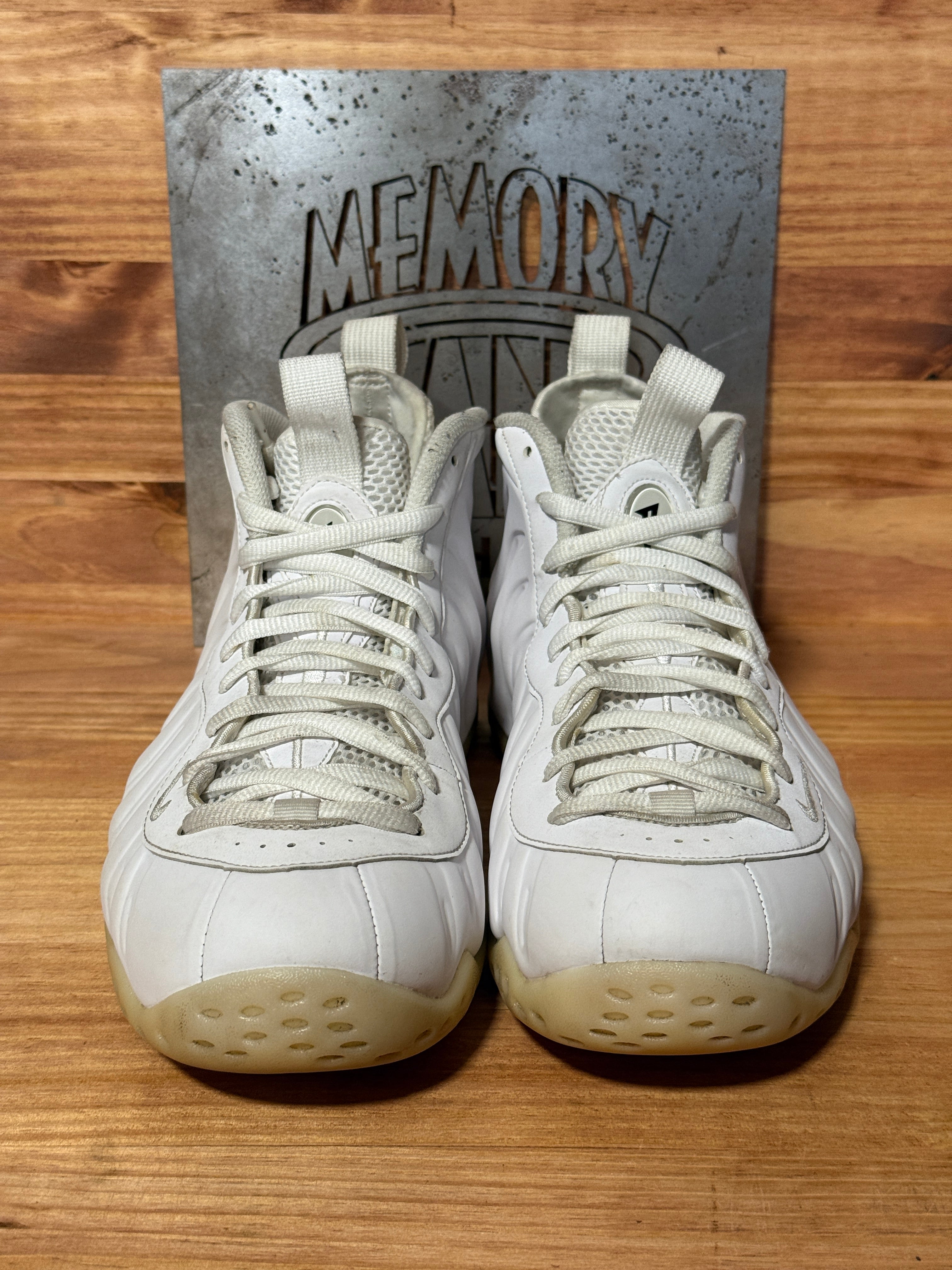 Nike Air Foamposite One Triple White