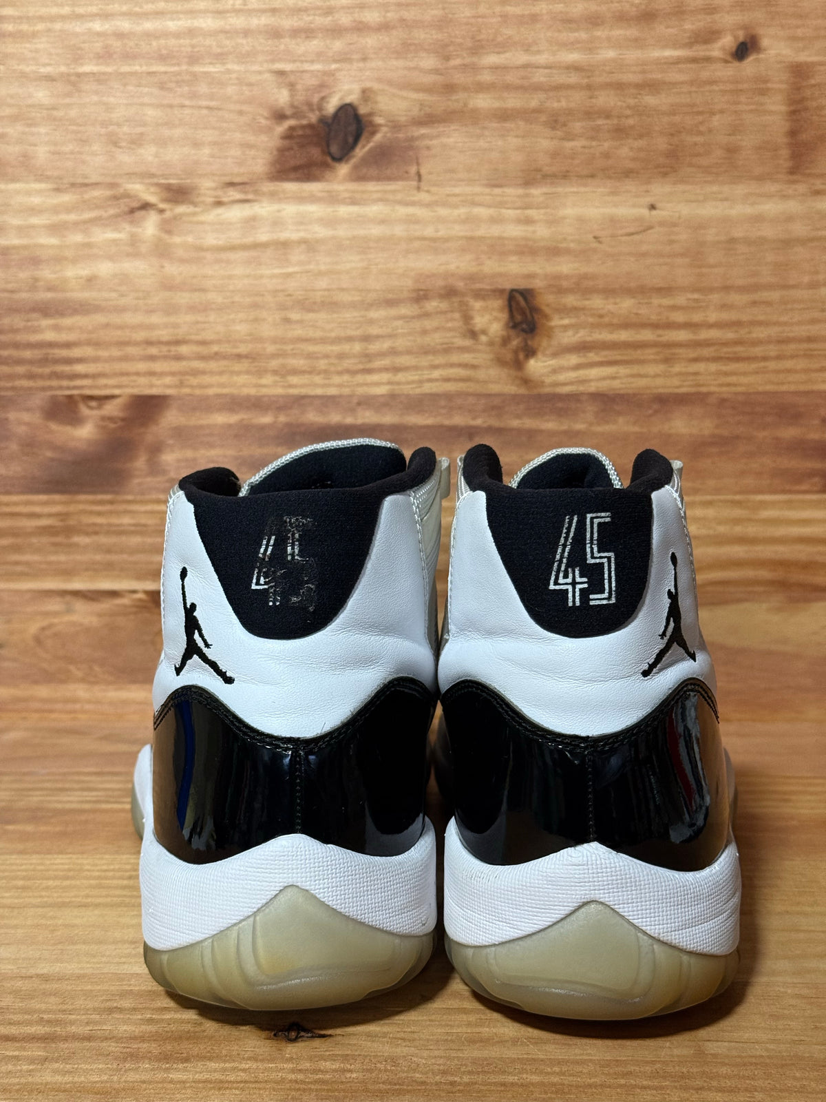 Jordan 11 Retro Concord (2018)