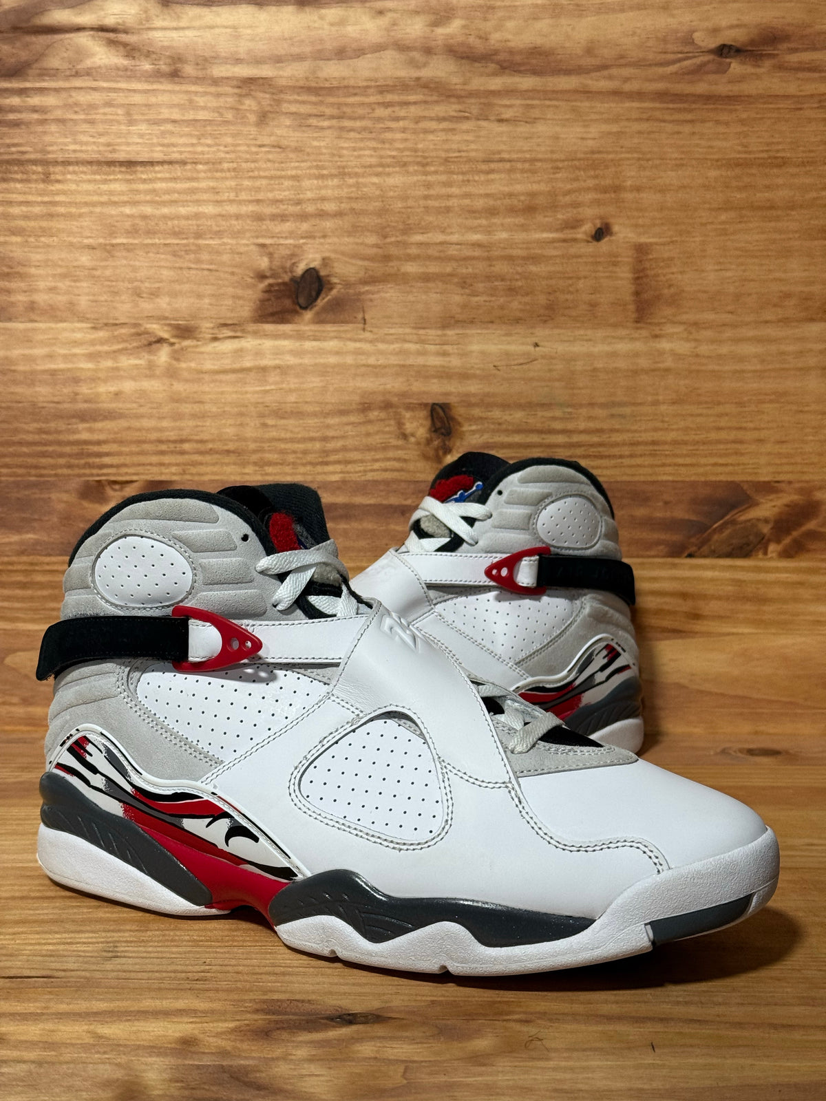 Jordan 8 Retro White True Red (2025)