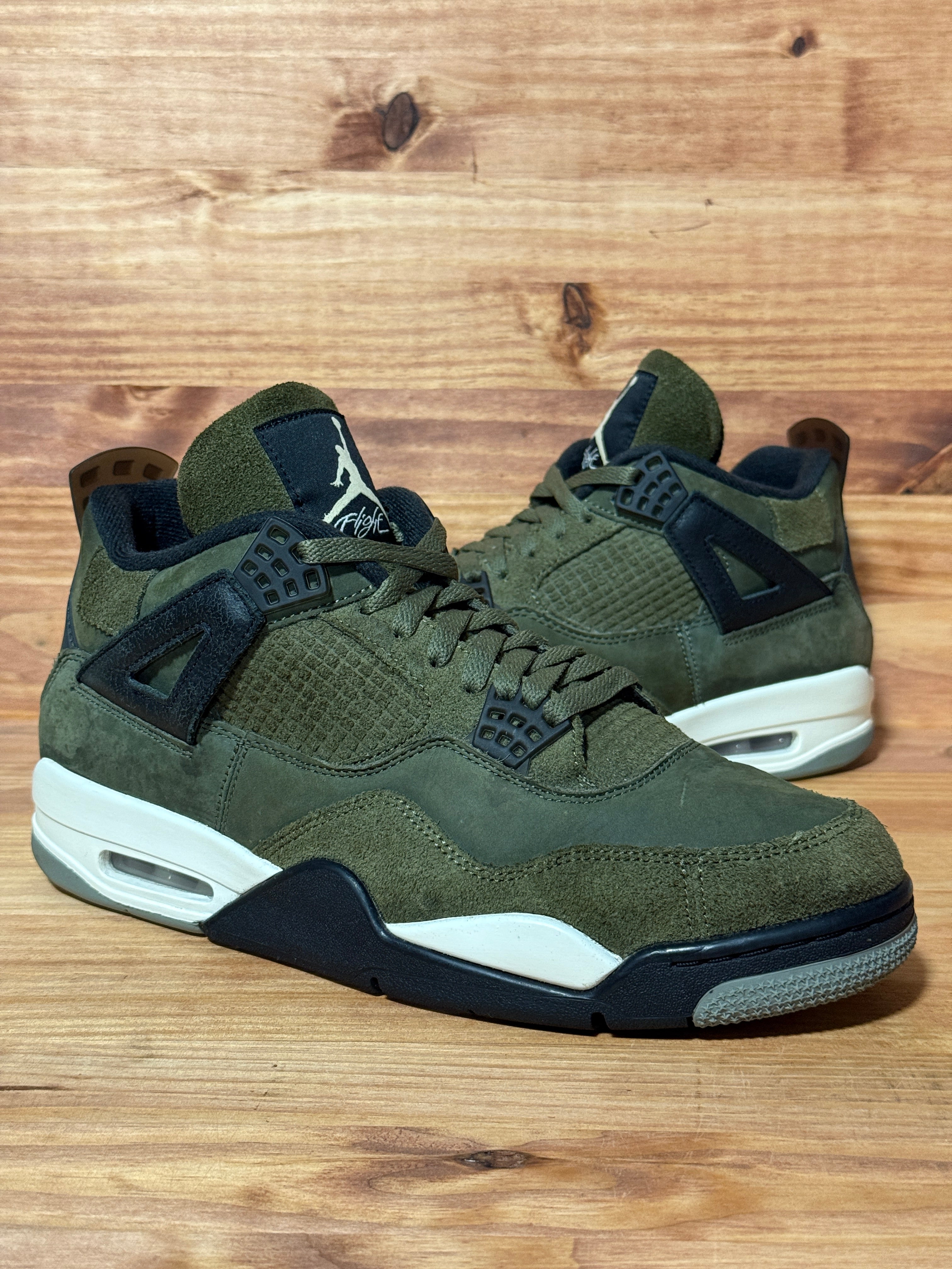 Jordan 4 Retro SE Craft Medium Olive