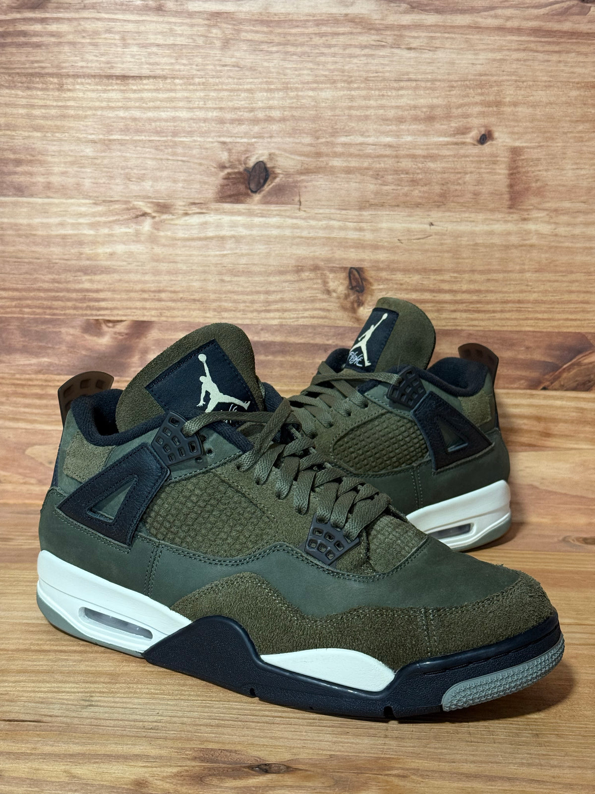 Jordan 4 Retro SE Craft Medium Olive