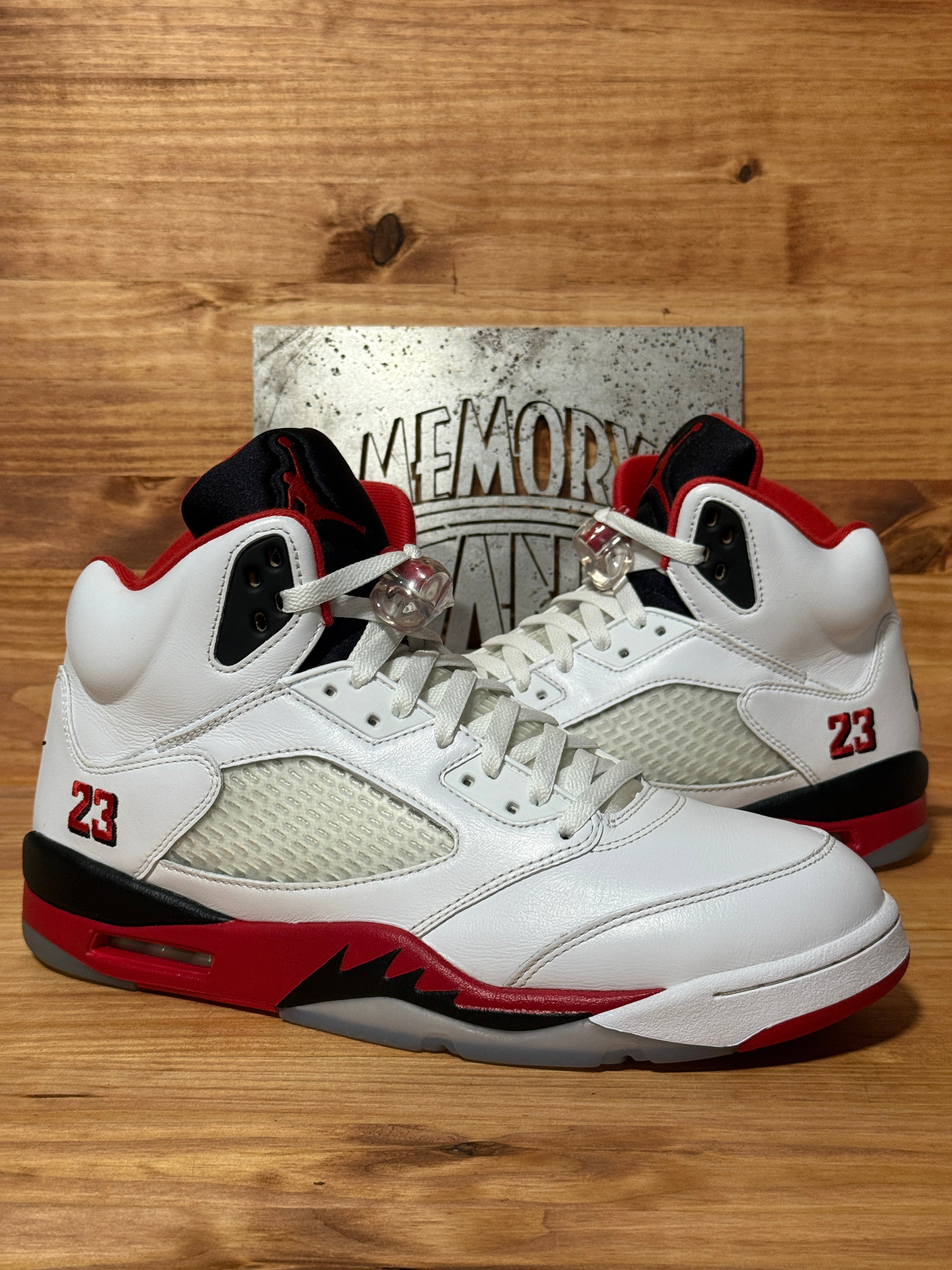 Jordan 5 Retro Fire Red Black Tongue (2025)