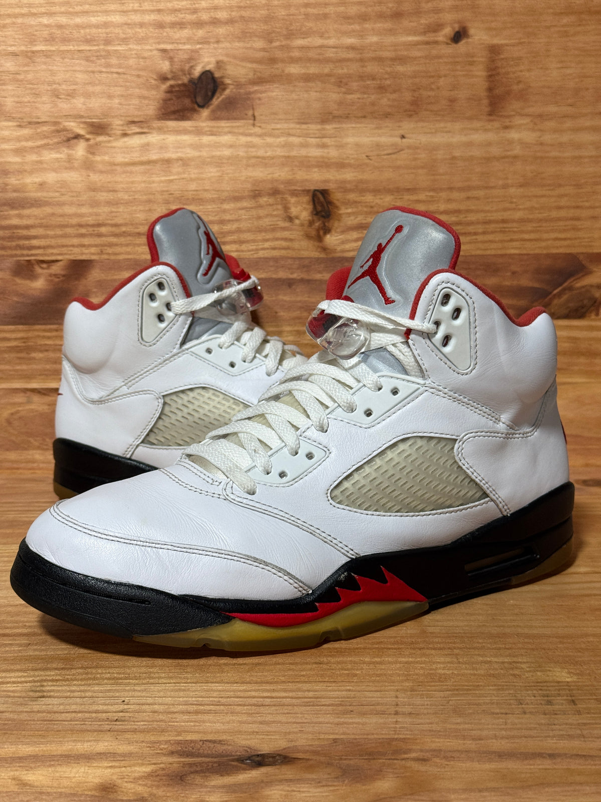 Jordan 5 Retro Fire Red Silver Tongue (2020)