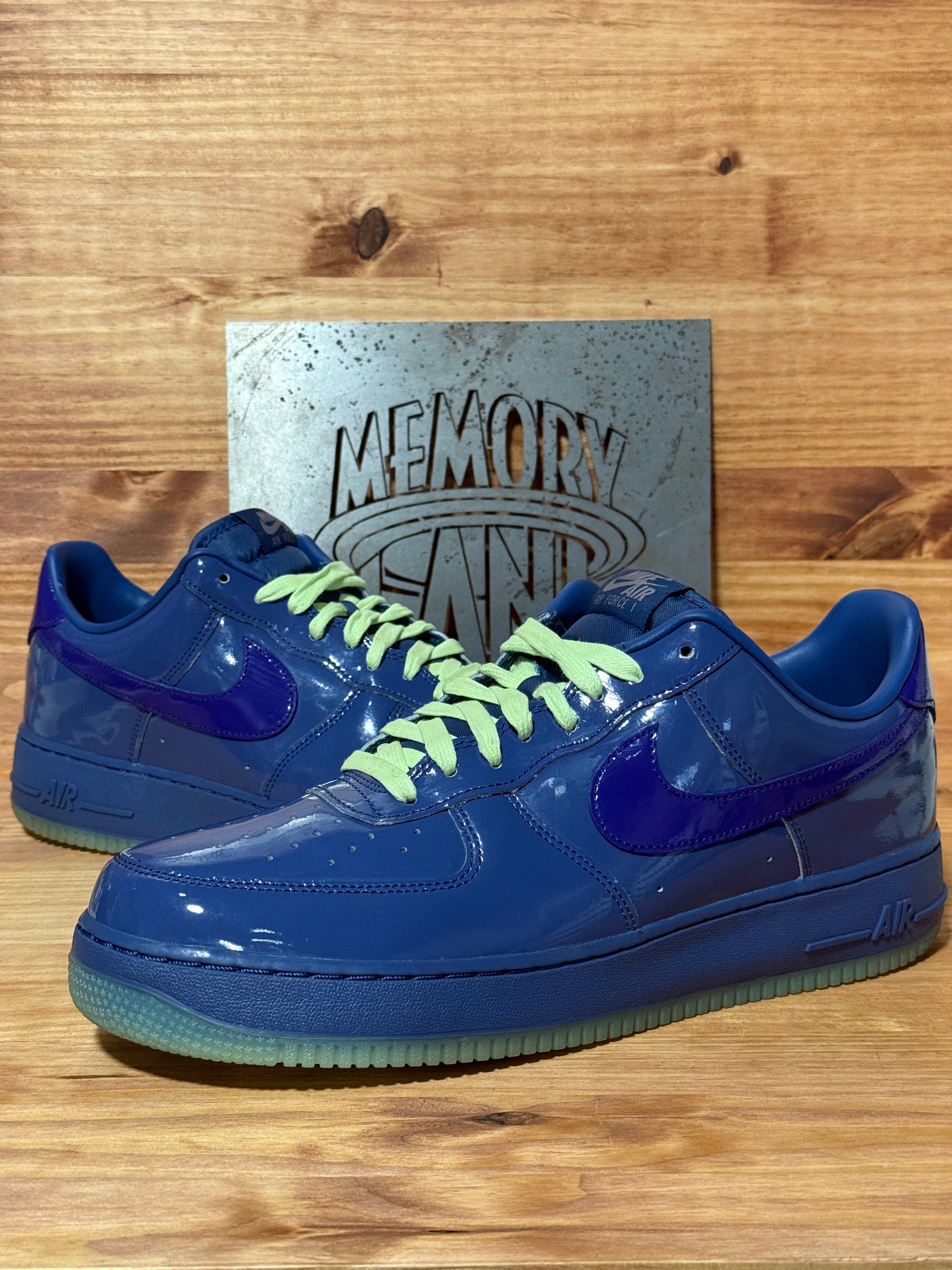Nike Air Force 1 Low Patent Leather Mystic Navy Grape Ice