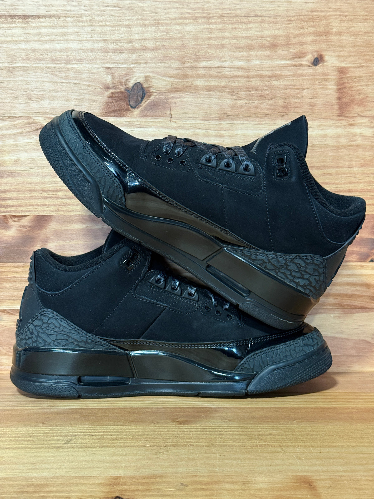 Jordan 3 Retro Black Cat (2025)