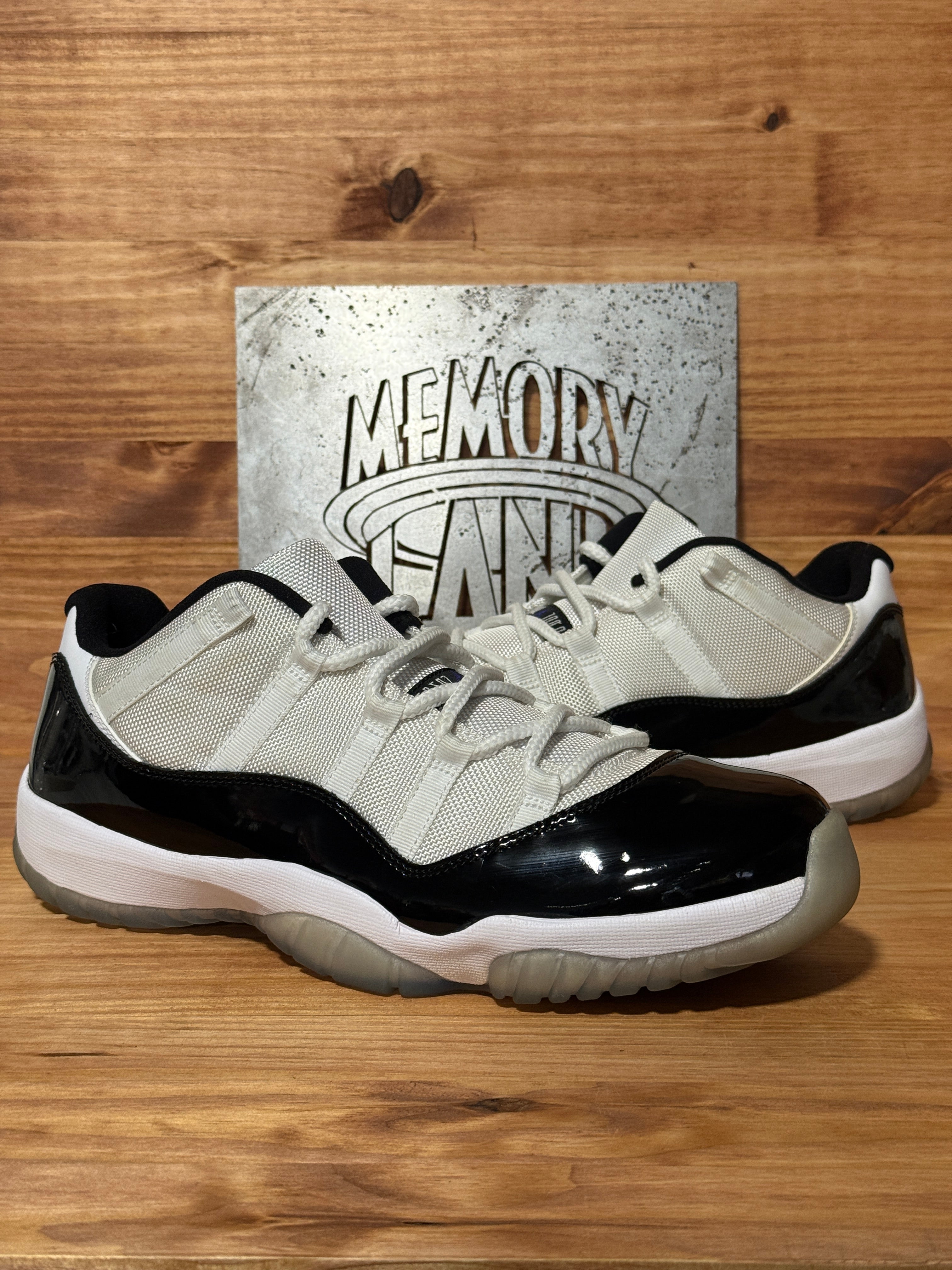Jordan 11 Retro Low Concord