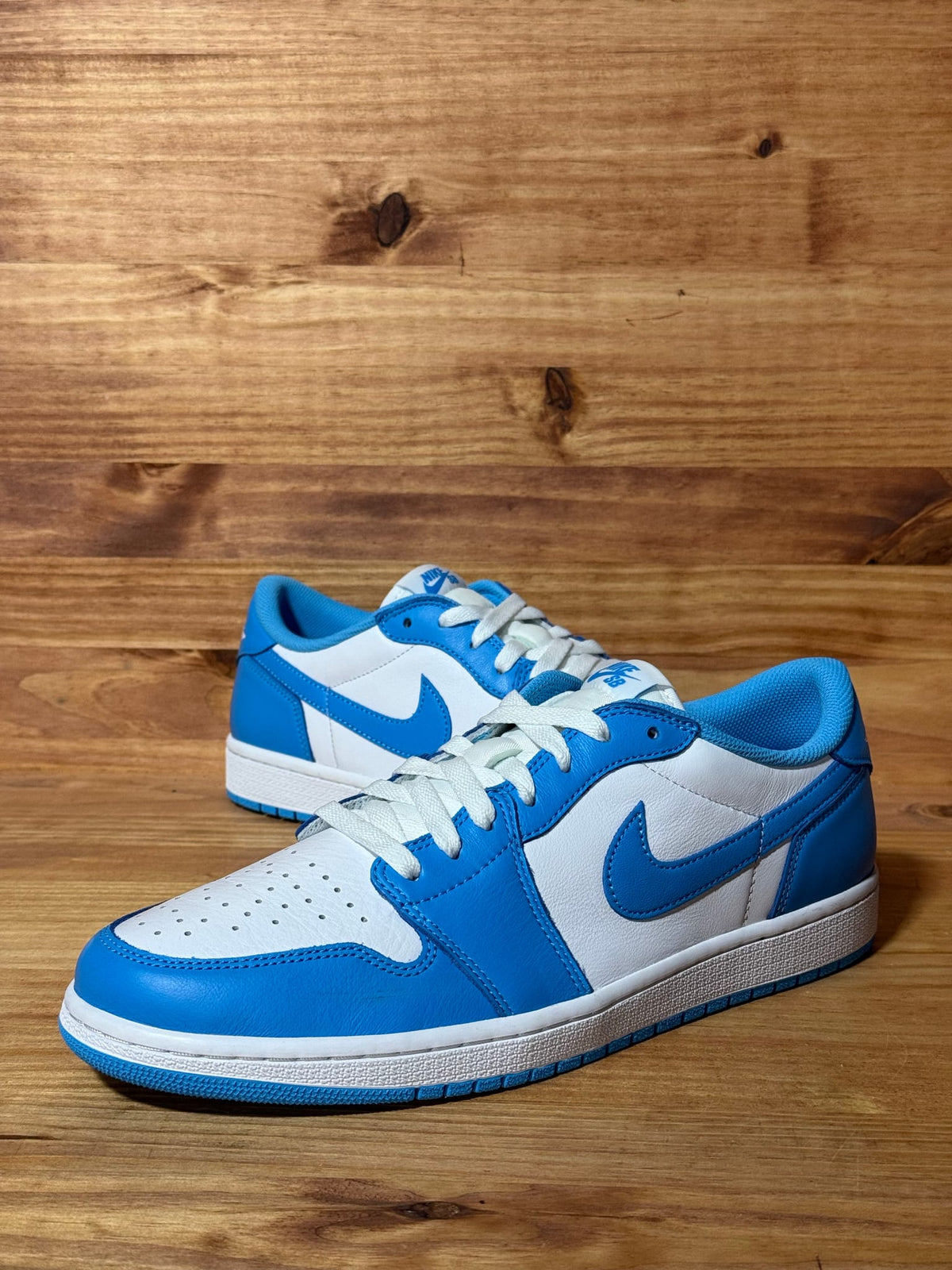 Jordan 1 Low SB UNC - Size 11