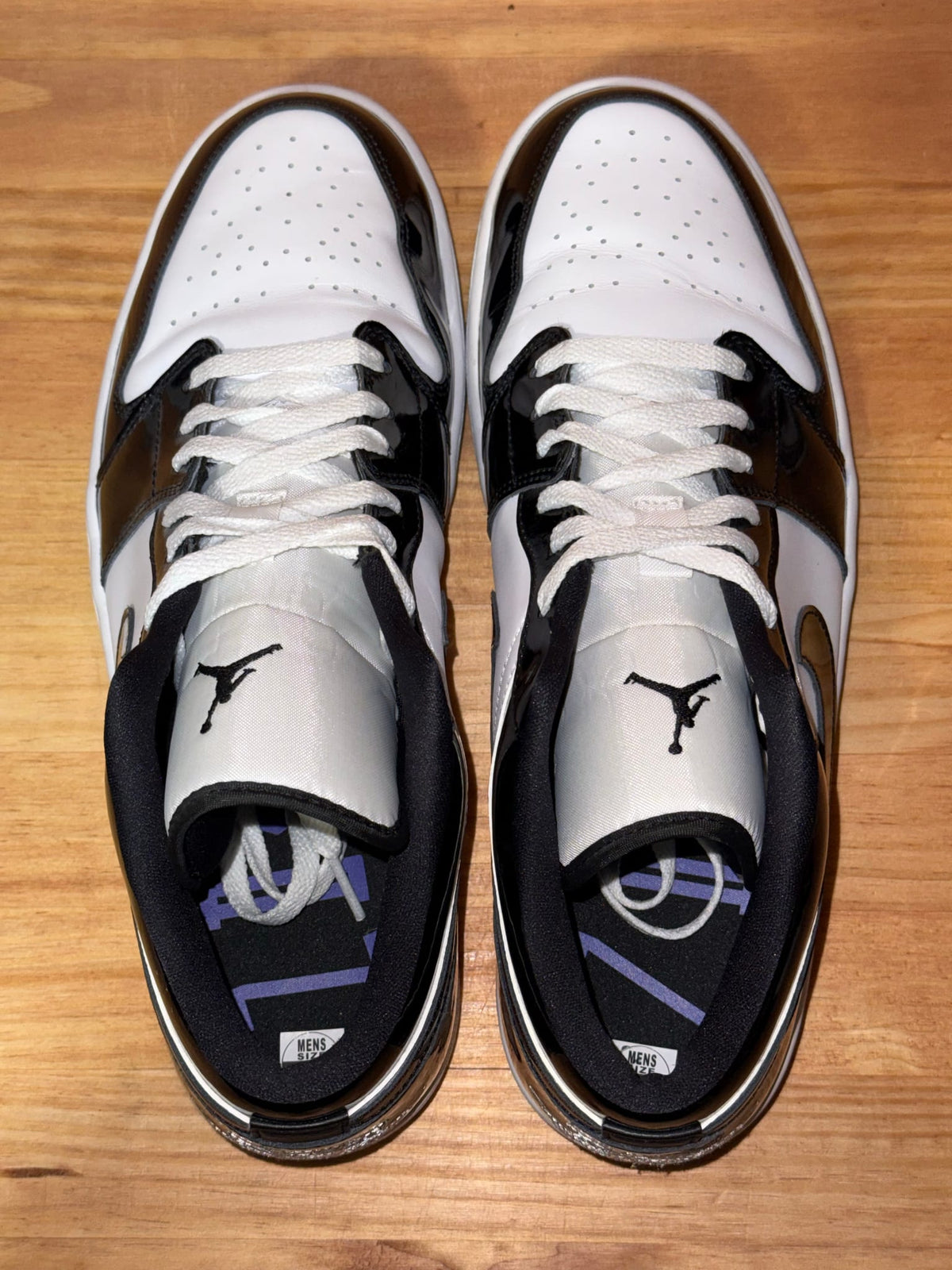Jordan 1 Low SE Concord - Size 13