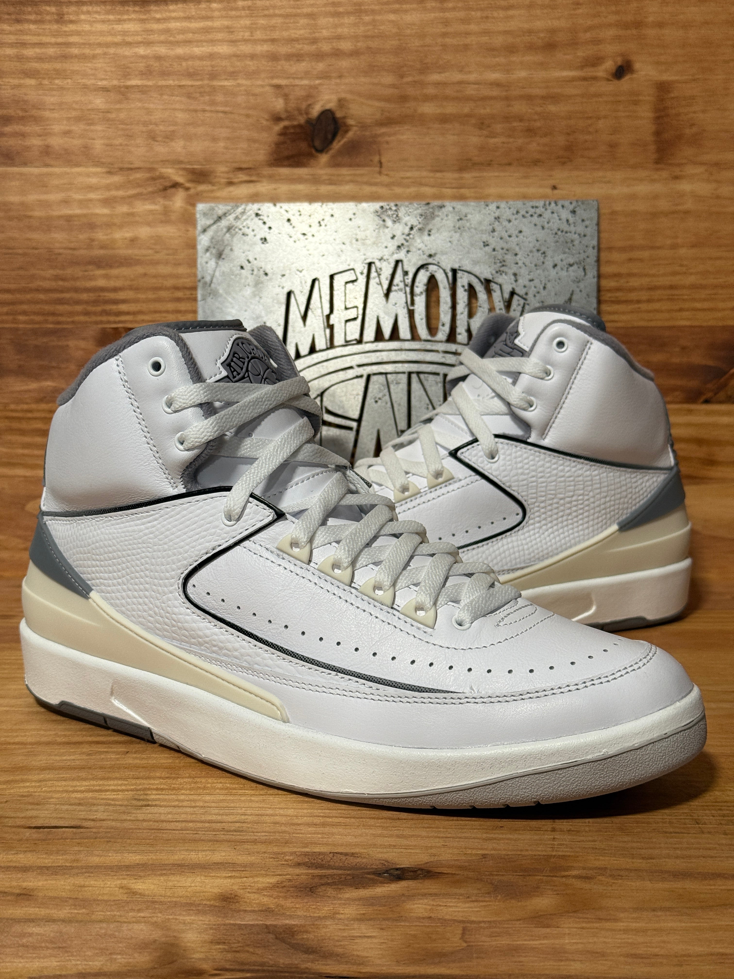 Jordan 2 Retro Cement Grey