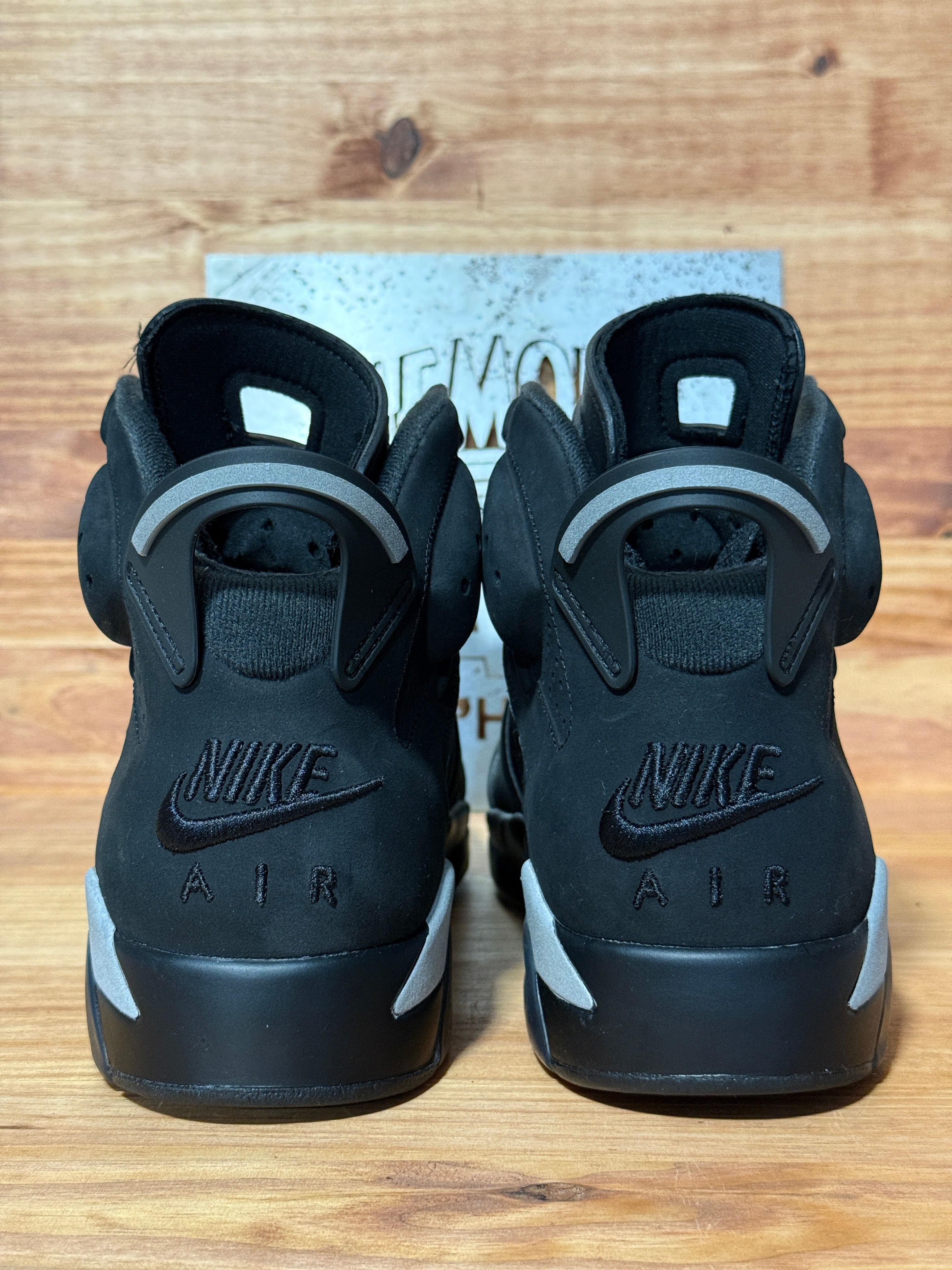 Jordan 6 Retro Cap and Gown