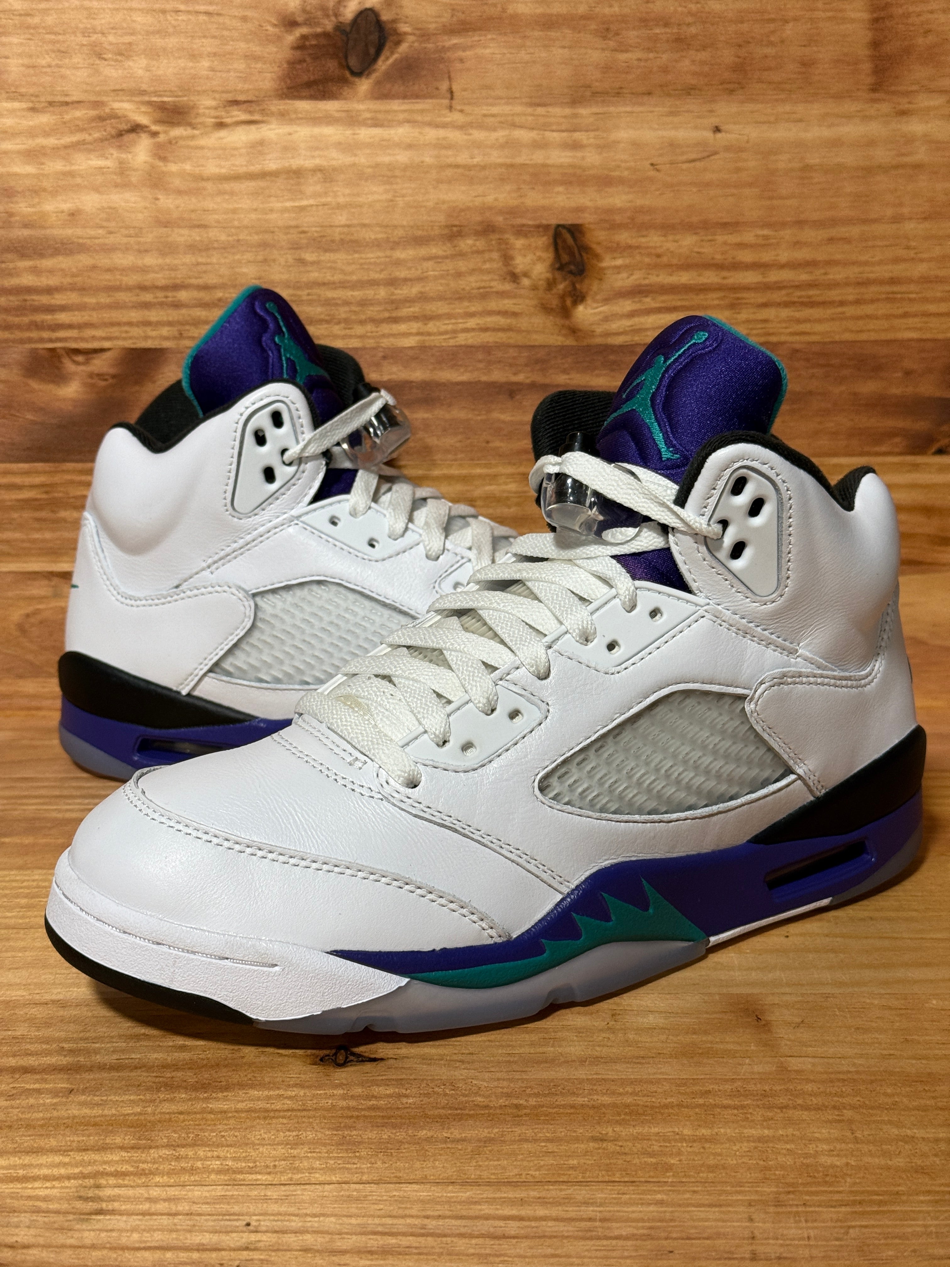 Jordan 5 Retro Grape (2025)