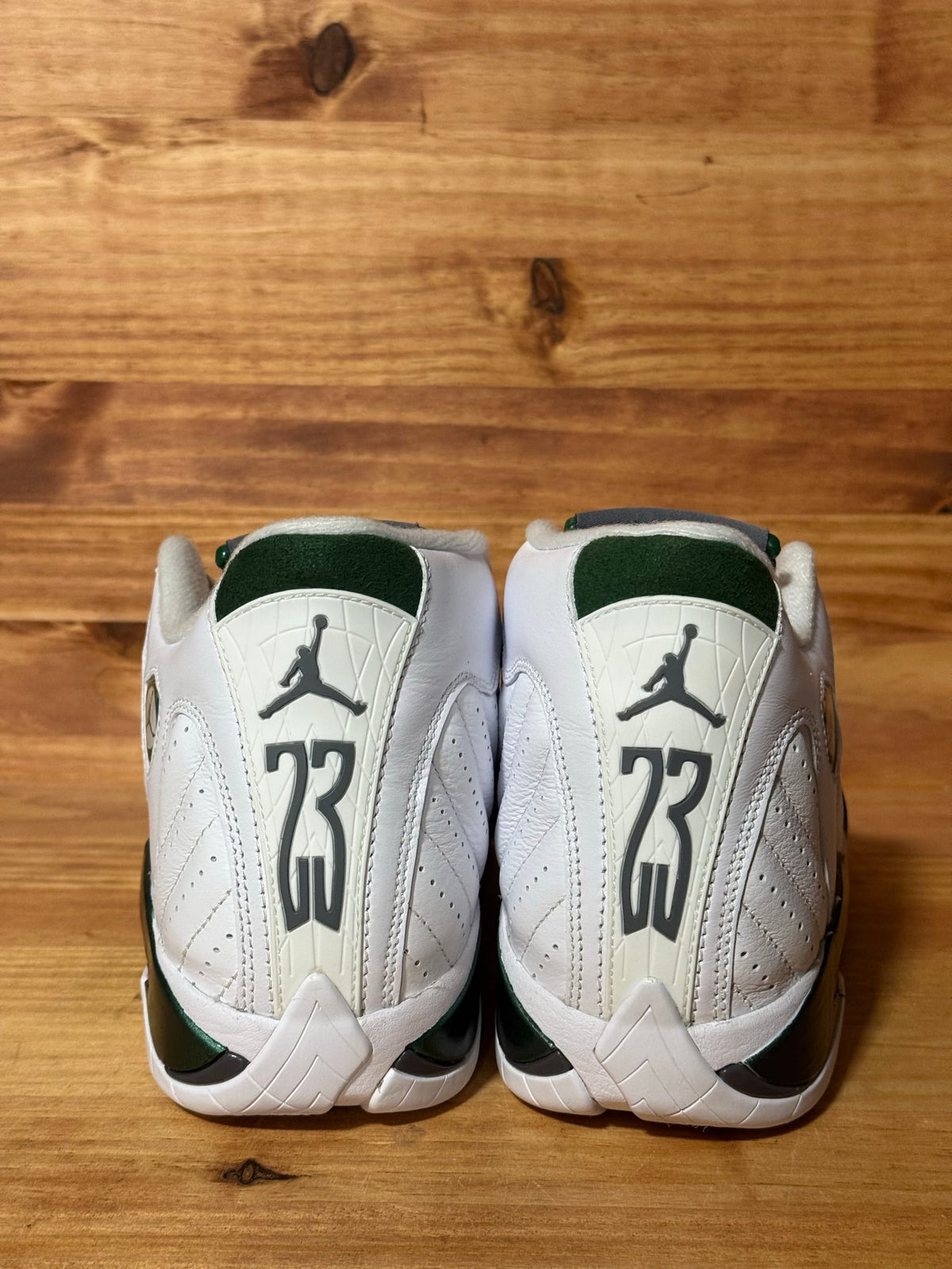 Jordan 14 Retro White Forest Green (2026) - Size 9.5