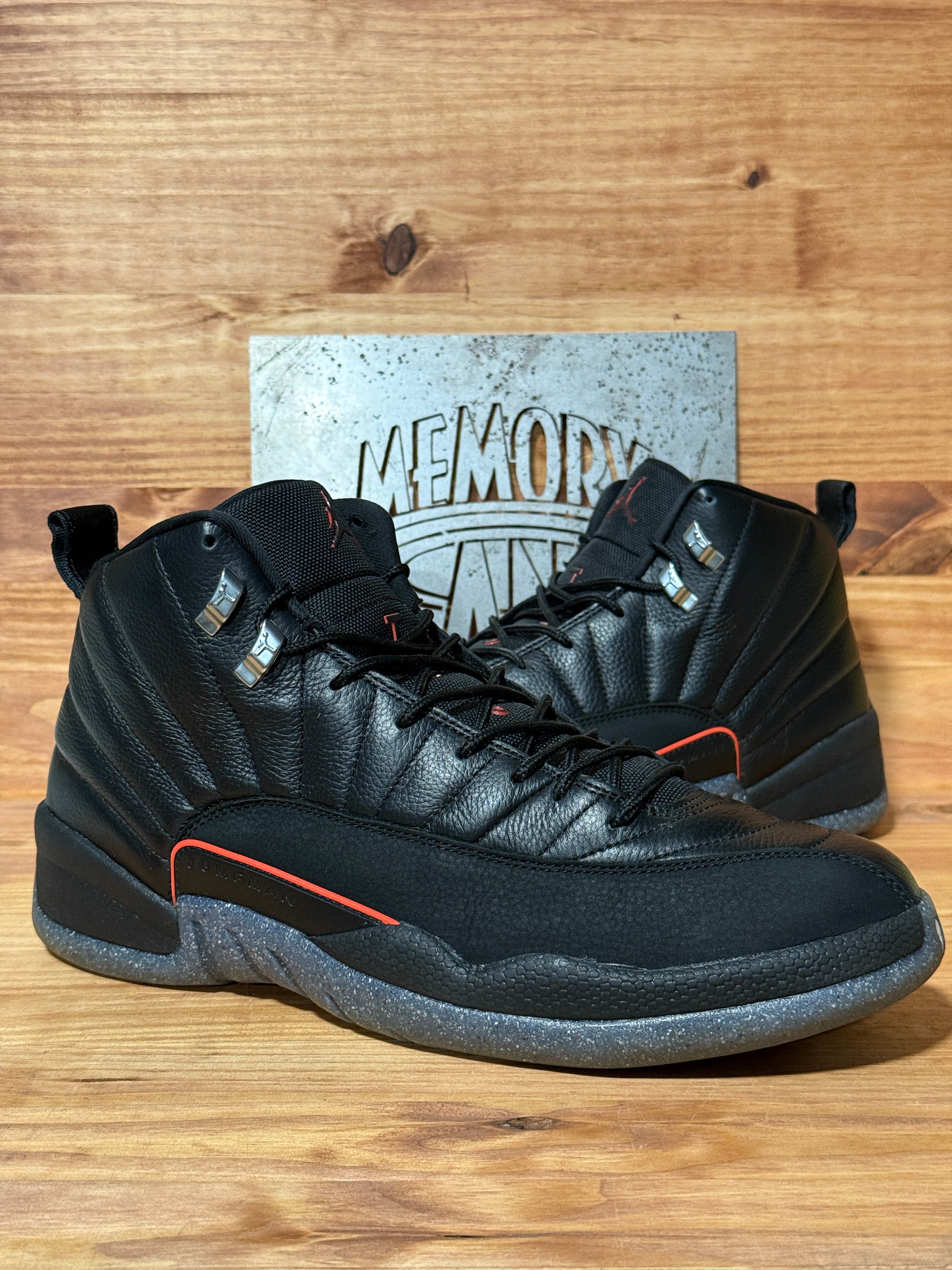 Jordan 12 Retro Utility