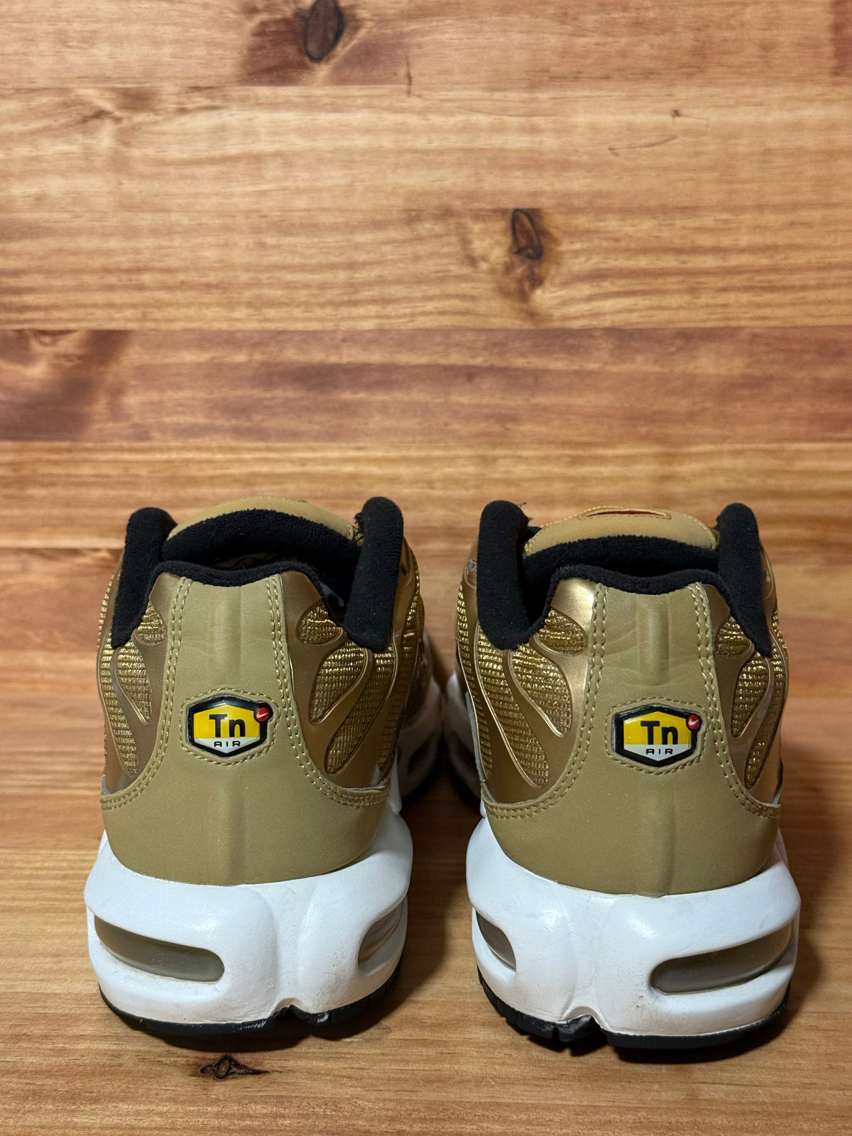 Nike Air Max Plus Metallic Gold (2018)