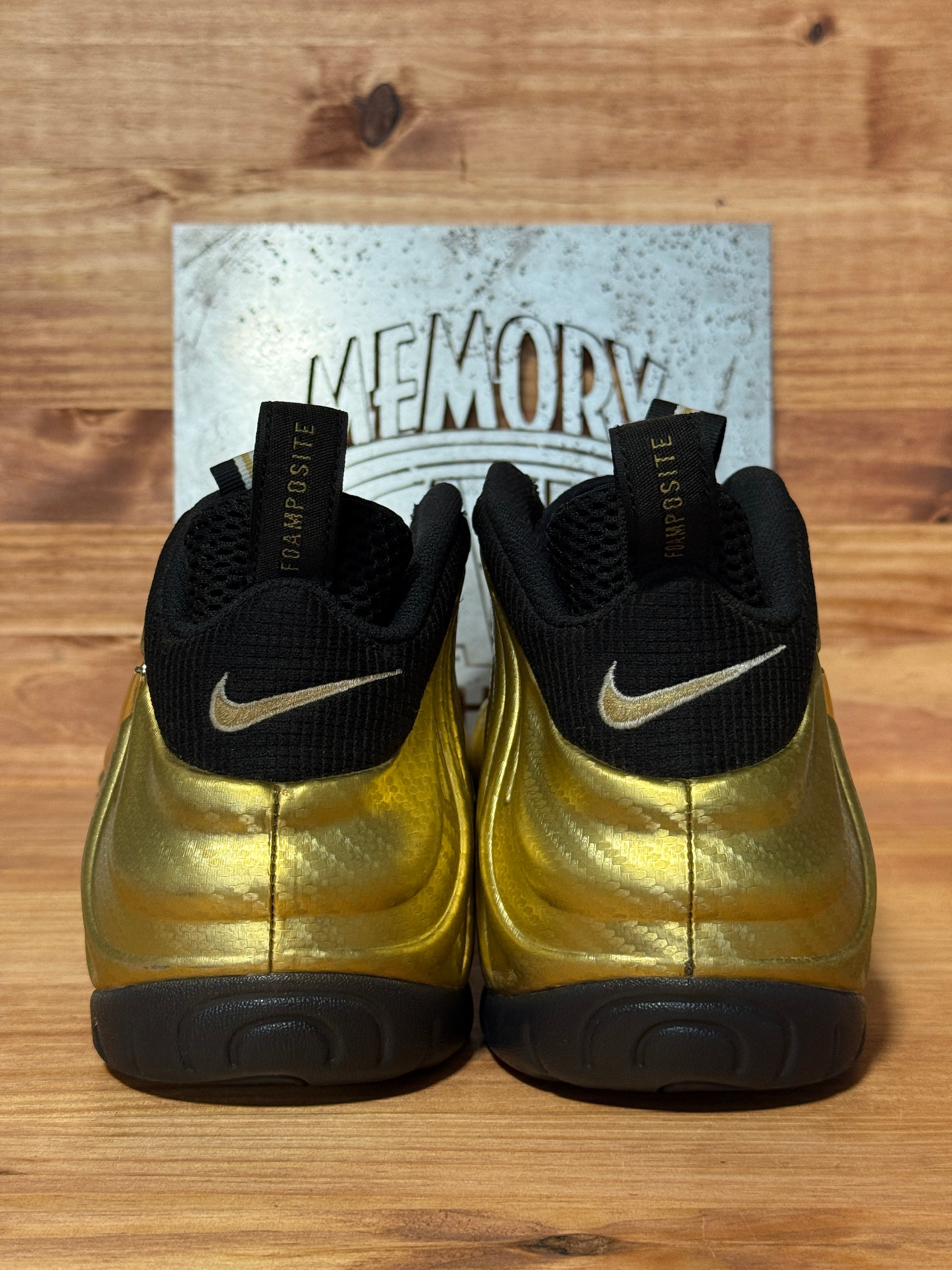 Nike Air Foamposite Pro Metallic Gold