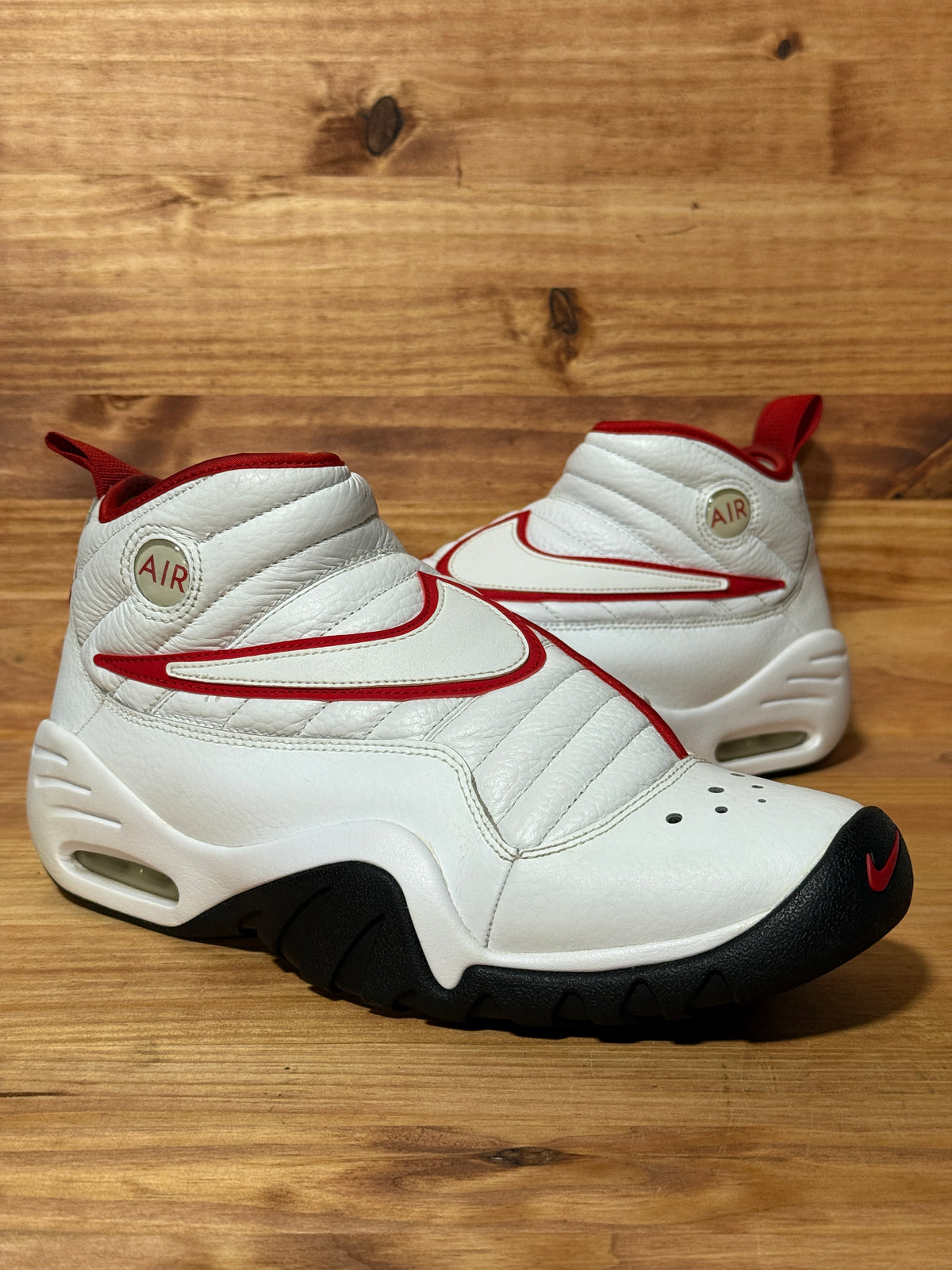 Nike Shake N'Destrukt White Red