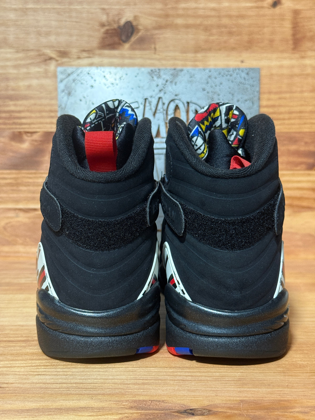 Jordan 8 Retro Playoffs (2023)