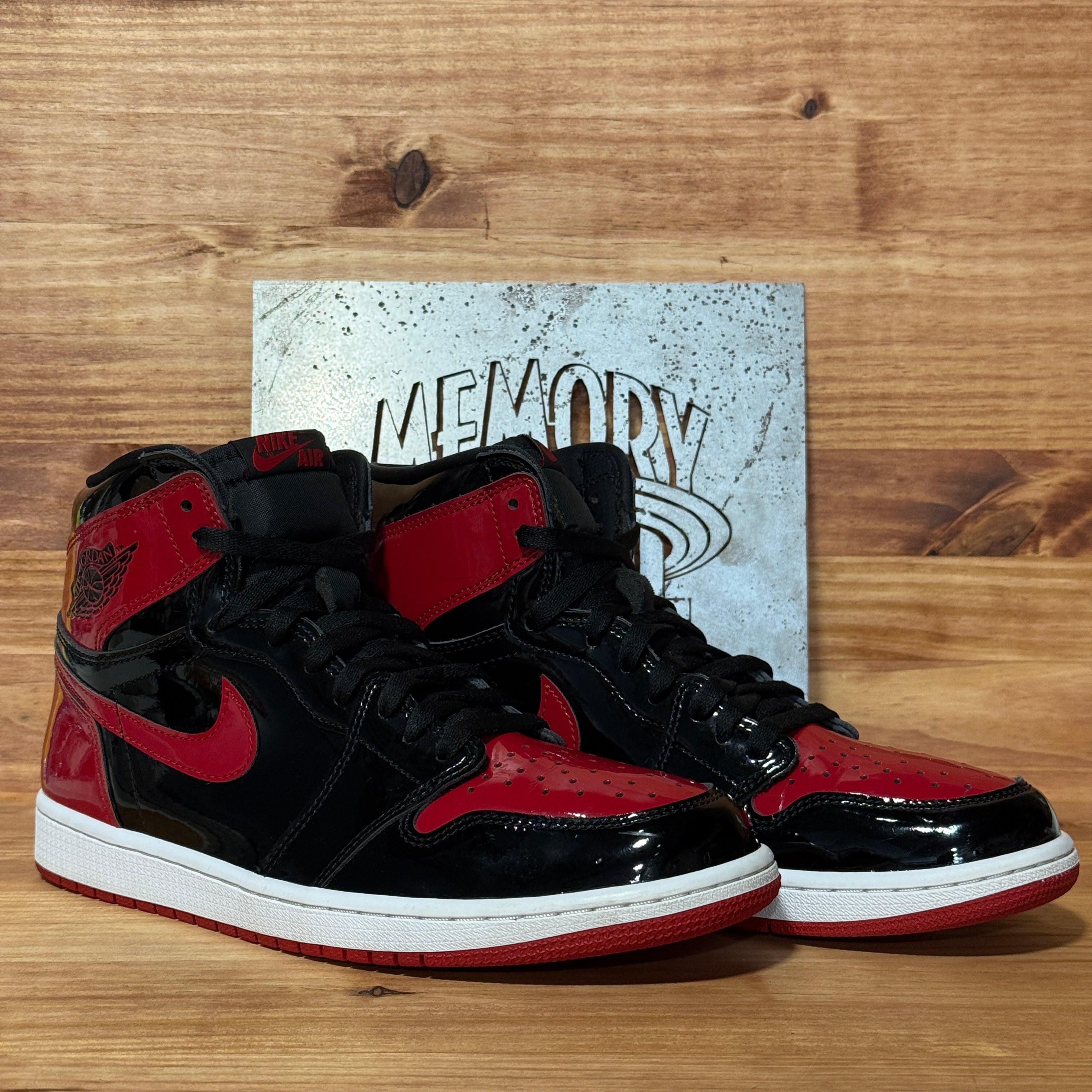 Jordan 1 Retro High OG Patent Bred