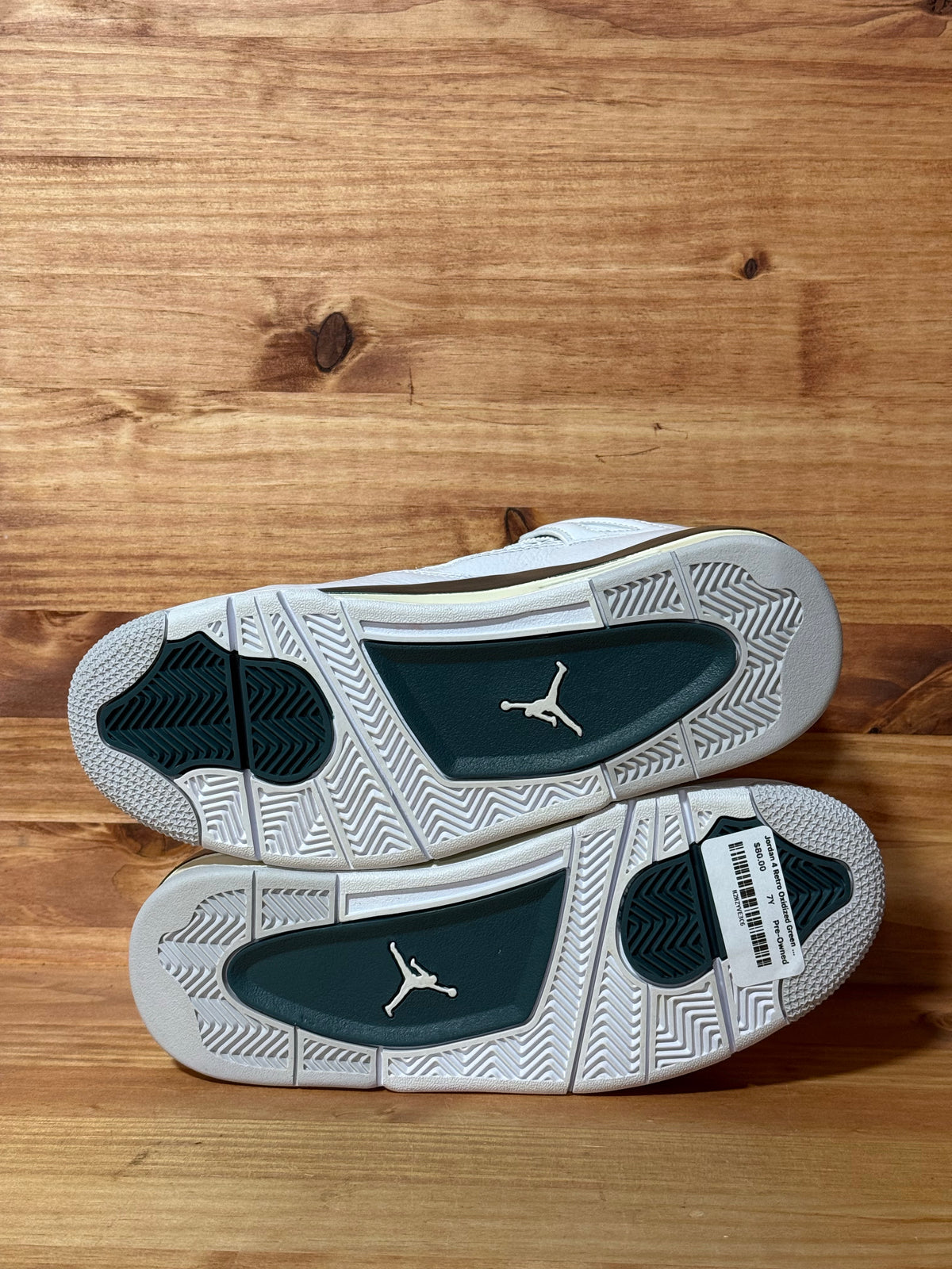 Jordan 4 Retro Oxidized Green (GS) - Size 7Y