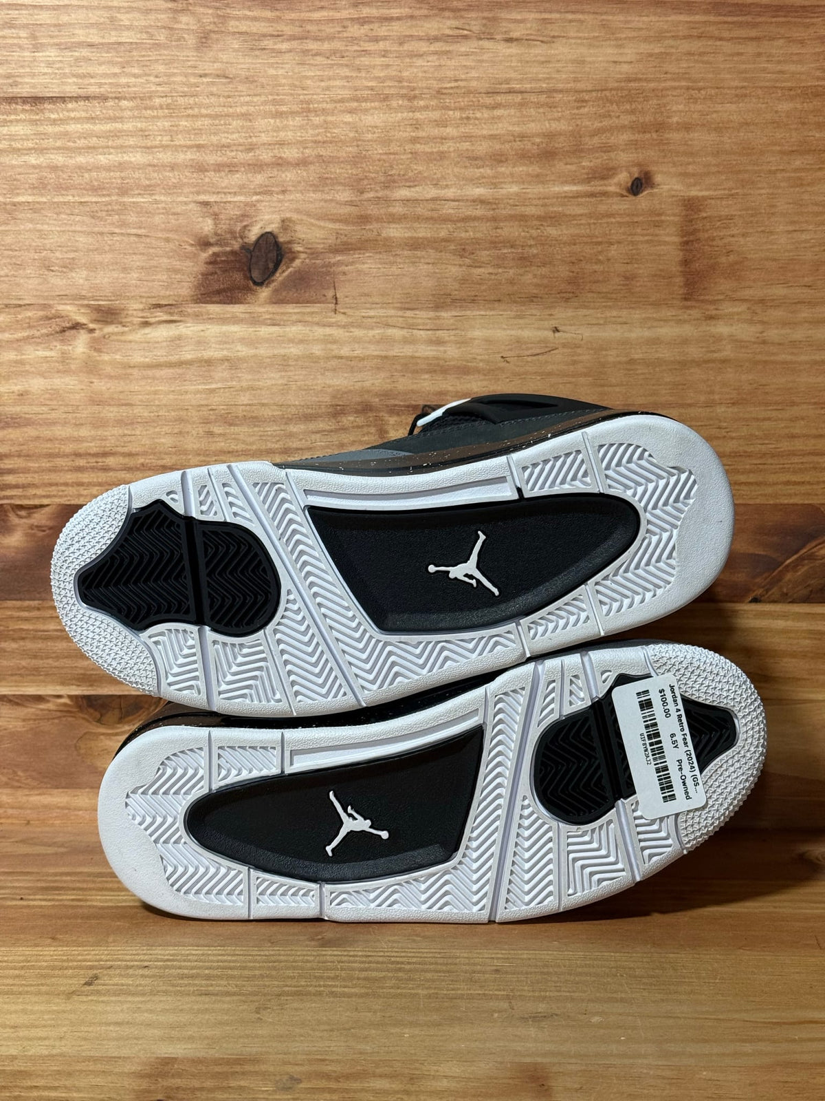Jordan 4 Retro Fear (2024) (GS) - Size 6.5Y