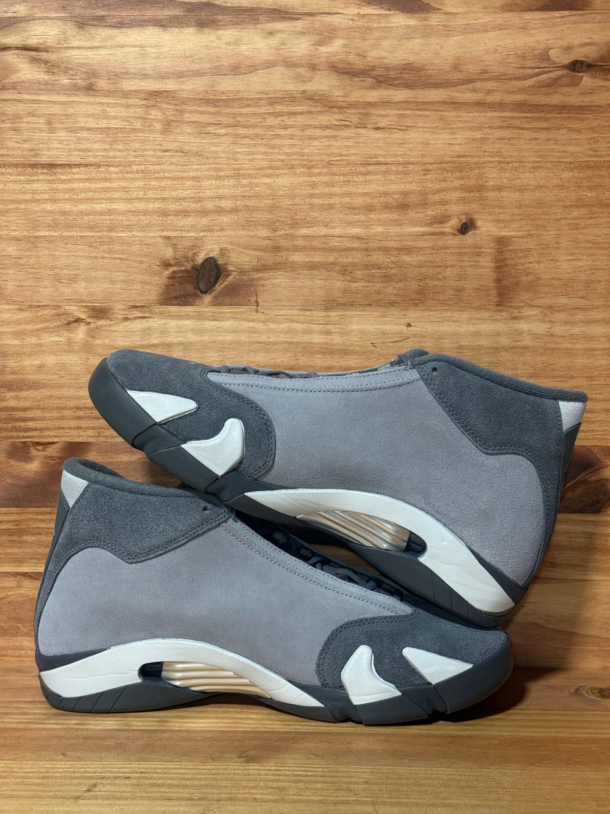 Jordan 14 Retro Flint Grey