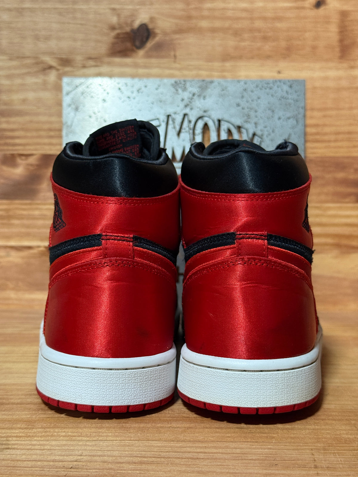 Jordan 1 Retro High OG Satin Bred (Women's)
