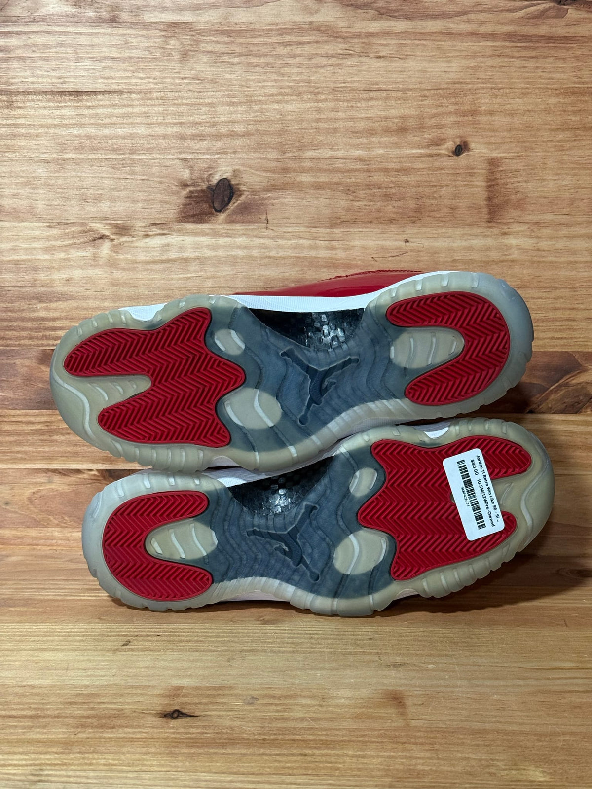 Jordan 11 Retro Win Like 96 - Size 10.5