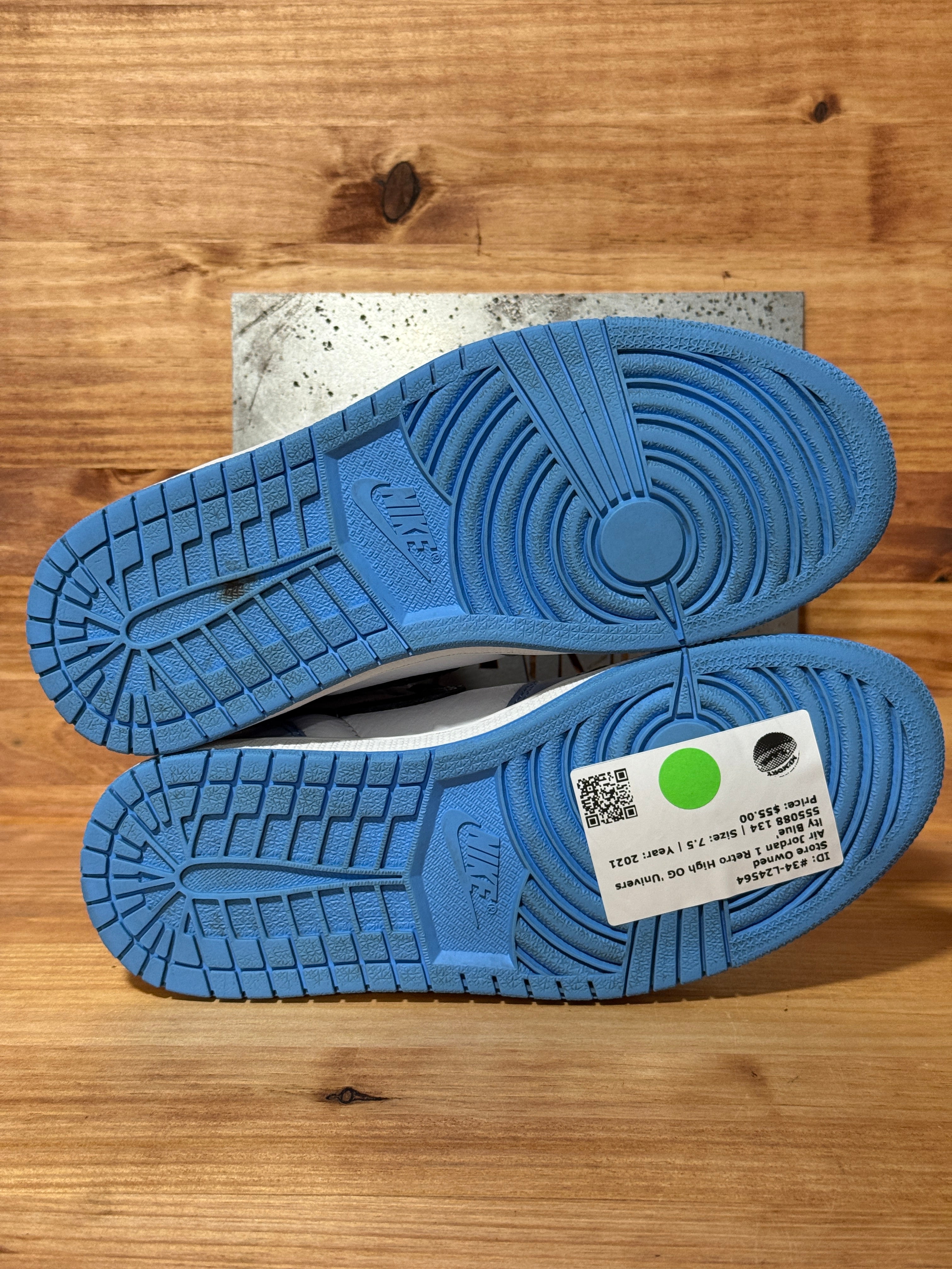 Jordan 1 Retro High OG University Blue