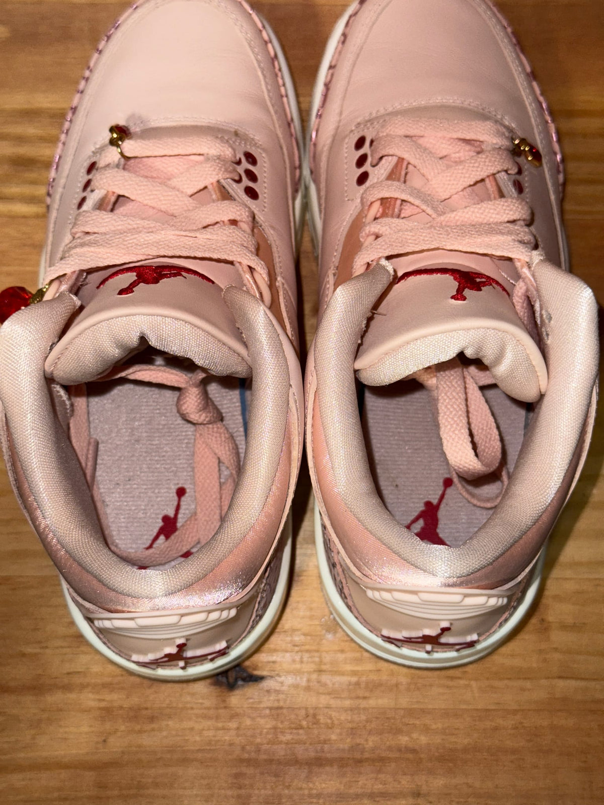 Jordan 3 Retro Valentine's Day Treat Yourself (2025) (Women's) - Size 6.5W
