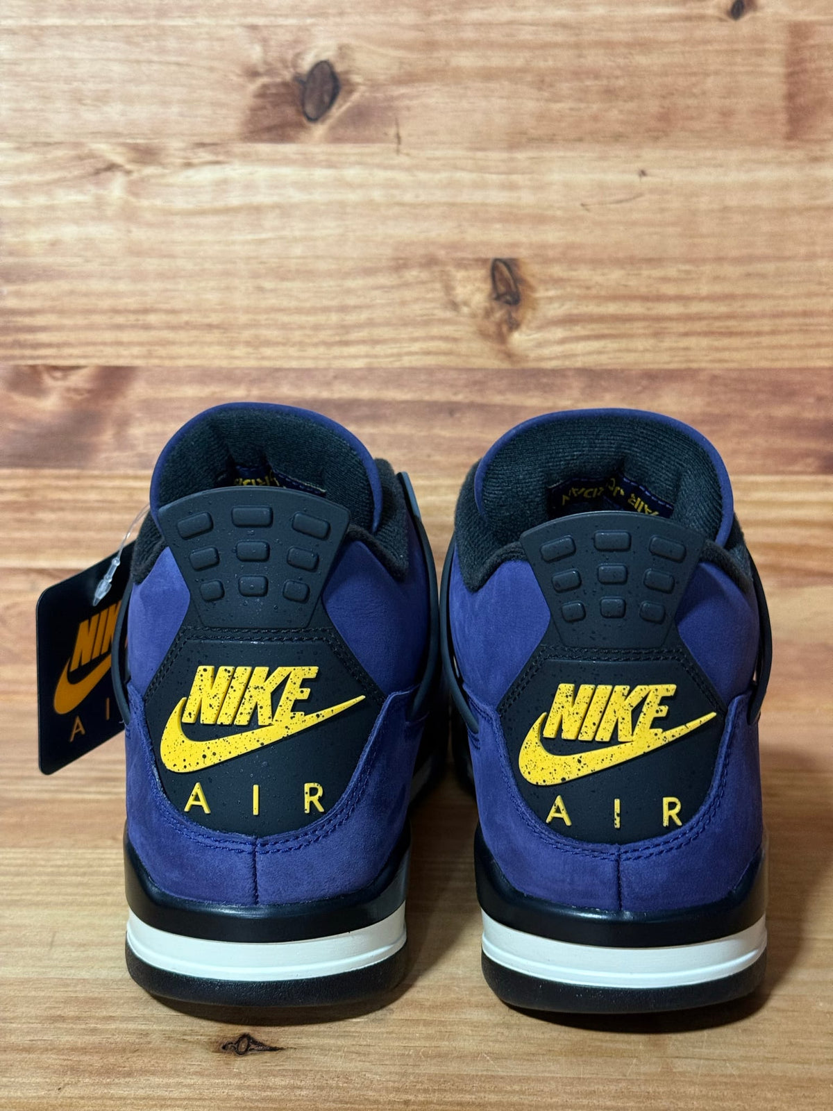 Jordan 4 Retro Lakers - Size 10.5