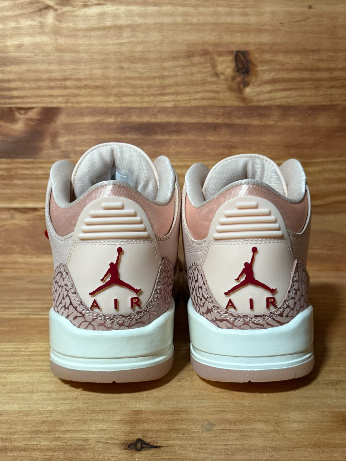 Jordan 3 Retro Valentine's Day Treat Yourself (2025) (Women's) - Size 6.5W