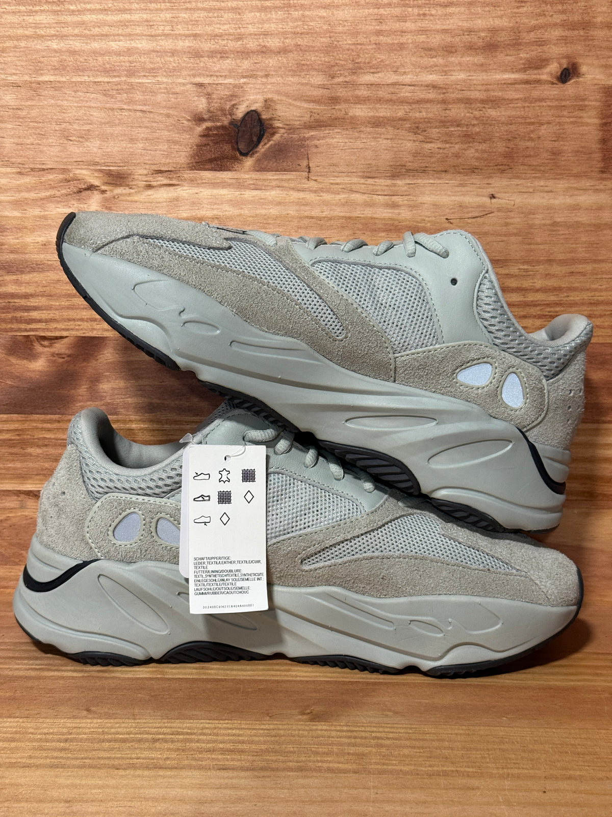 adidas Yeezy Boost 700 Salt