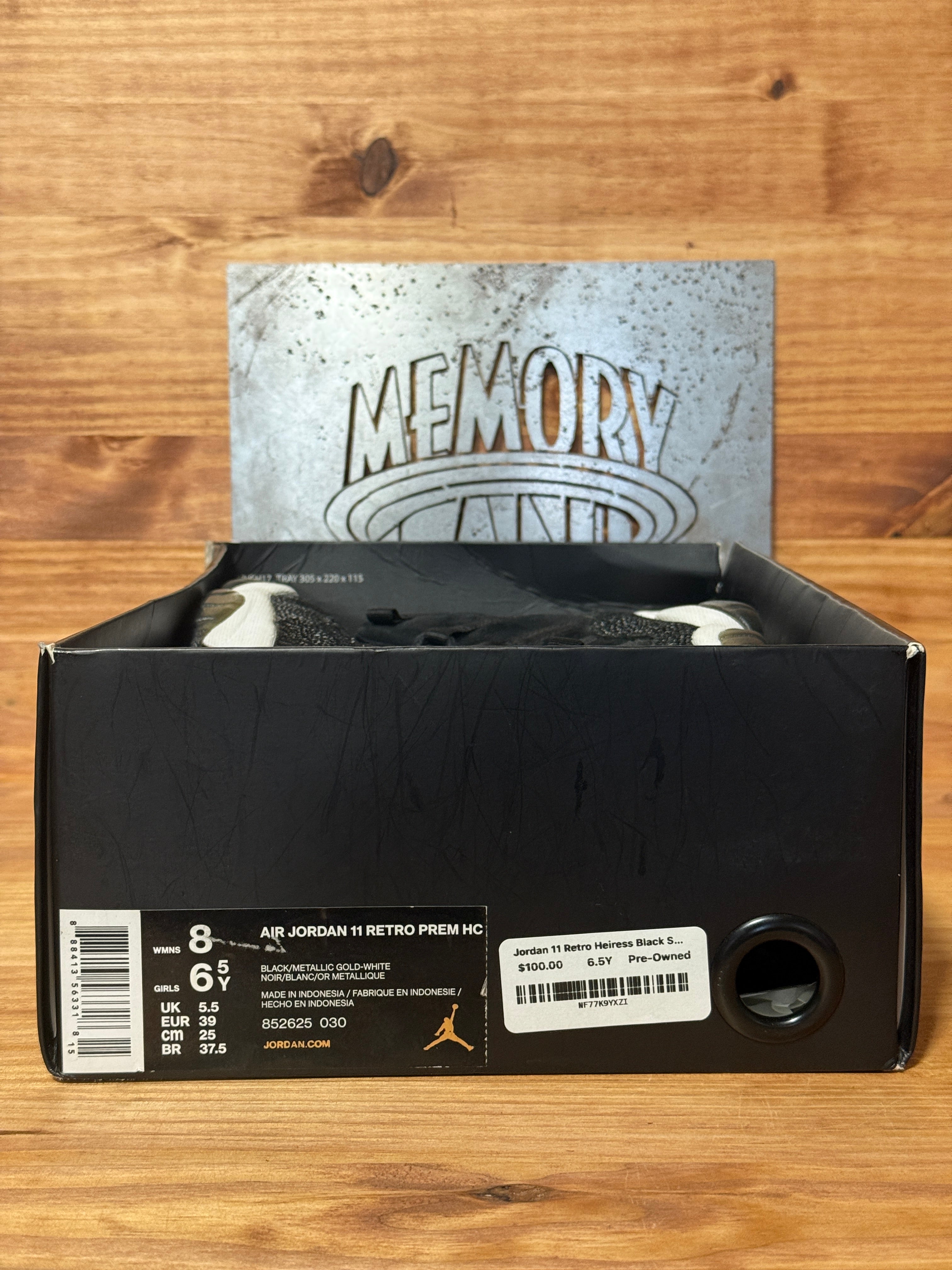 Jordan 11 Retro Heiress Black Stingray (GS)