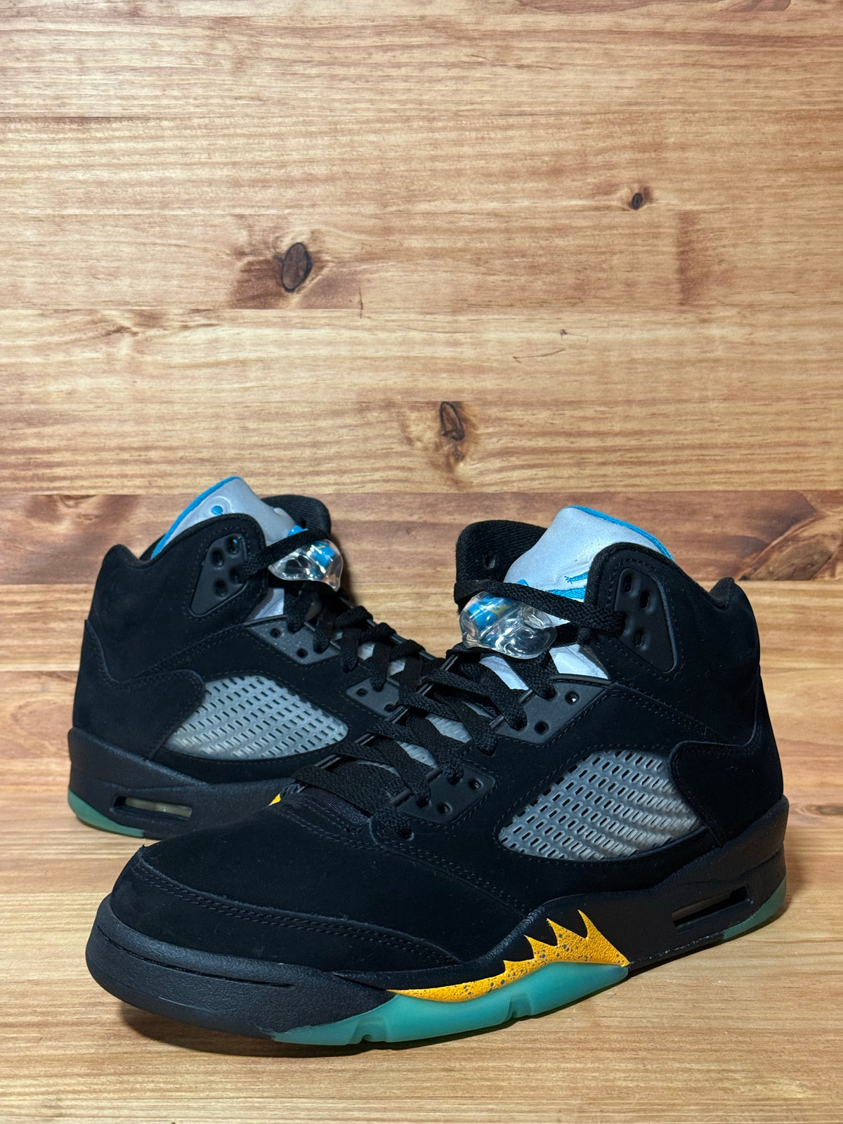 Jordan 5 Retro Aqua