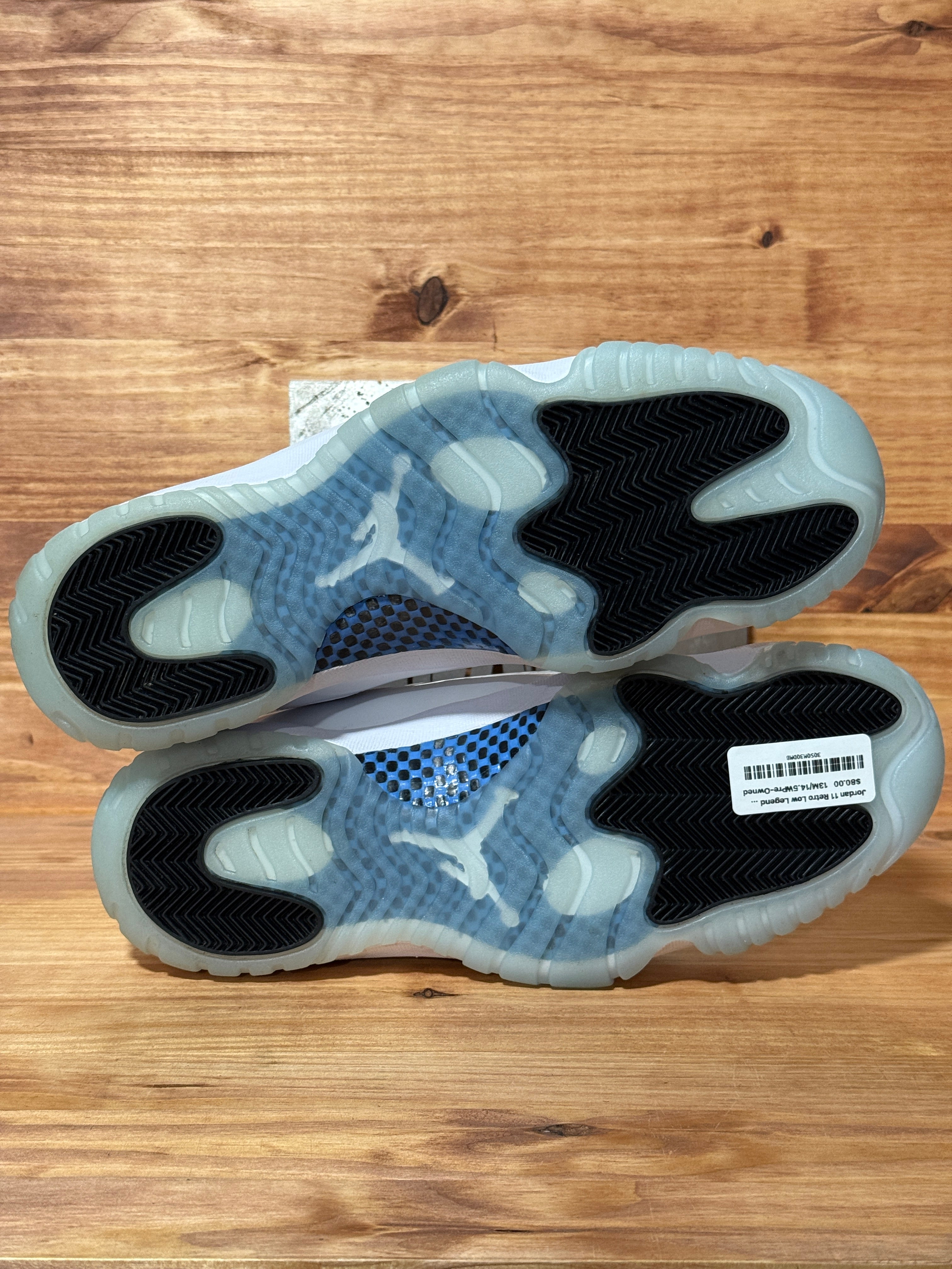 Jordan 11 Retro Low Legend Blue