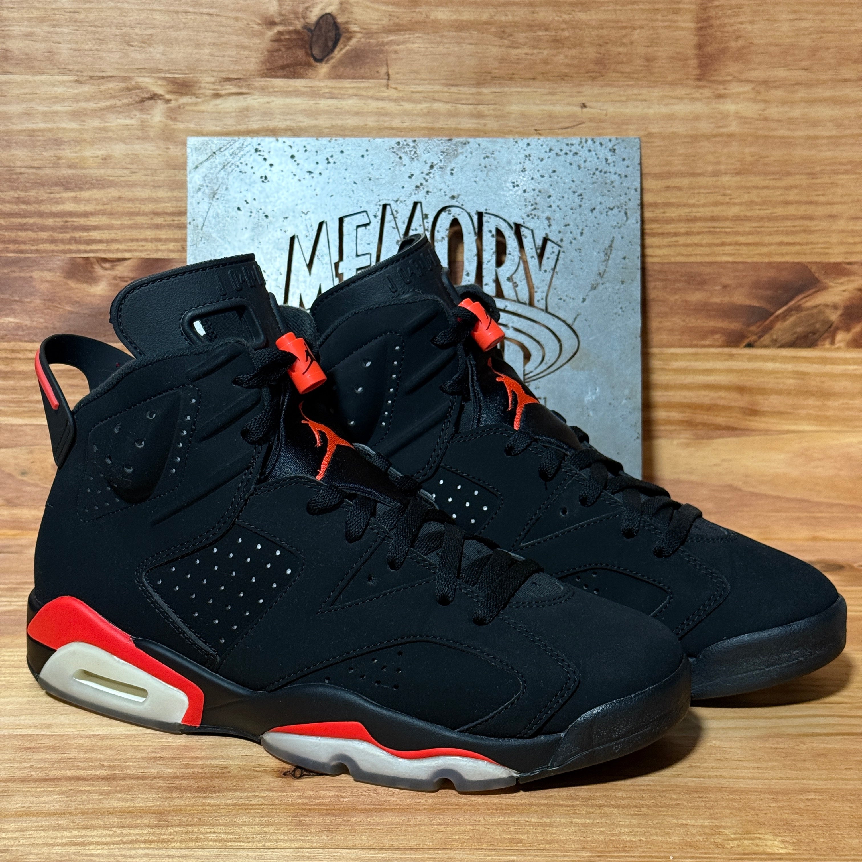 Jordan 6 Retro Black Infrared (2019)