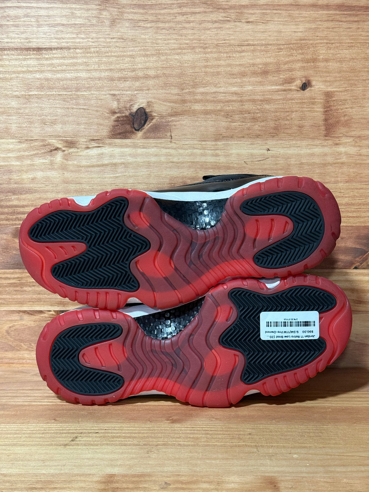 Jordan 11 Retro Low Bred (2025)