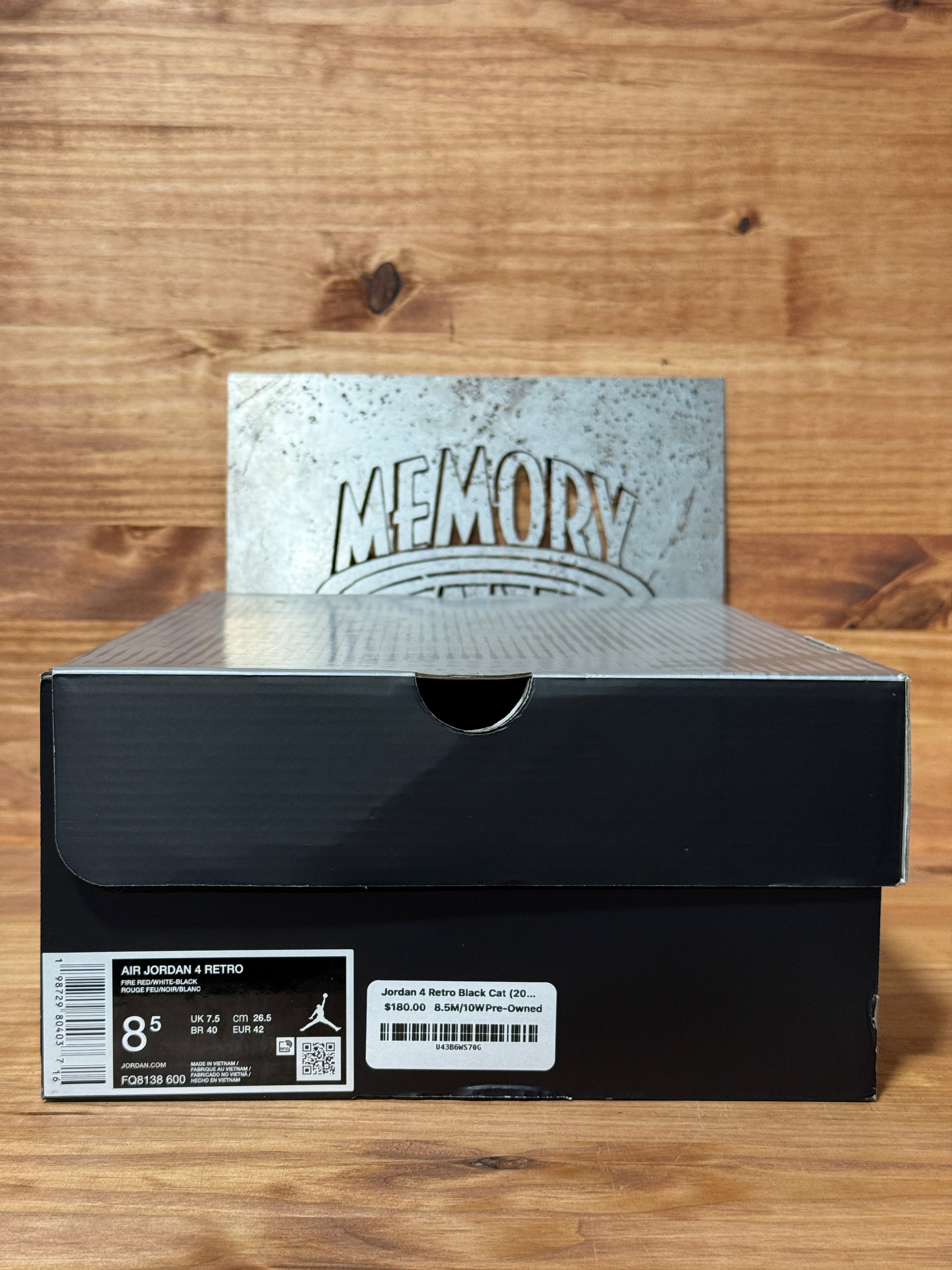 Jordan 4 Retro Black Cat (2025)
