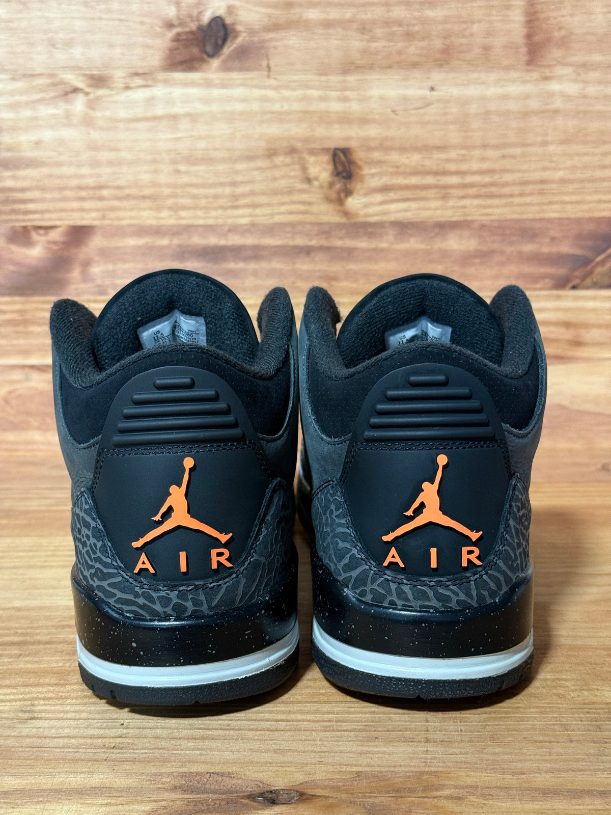 Jordan 3 Retro Fear Pack (2023)