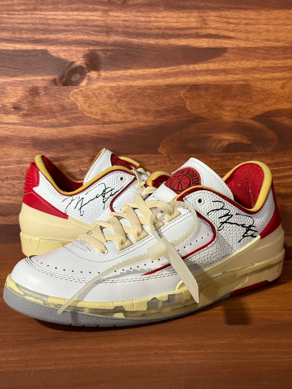 Jordan 2 Retro Low SP Off-White White Red