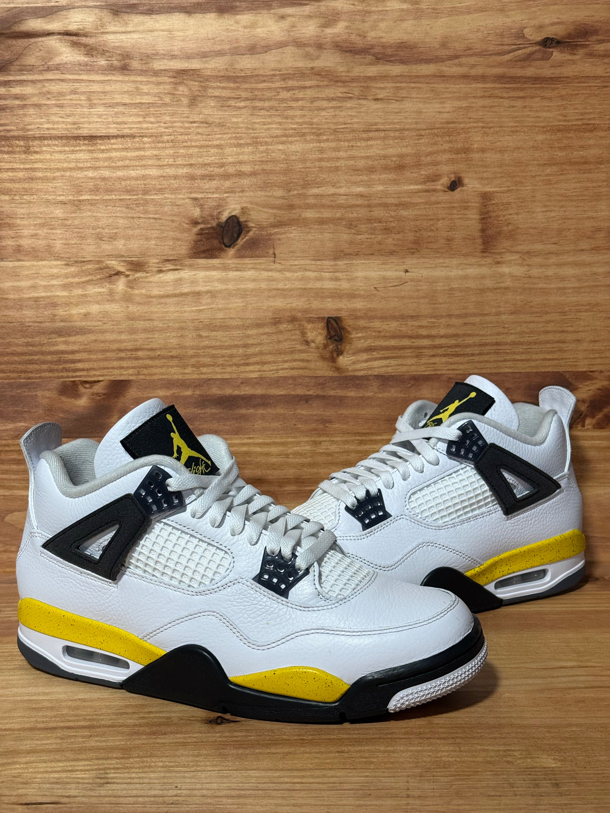 Jordan 4 Retro Rare Air Tour Yellow